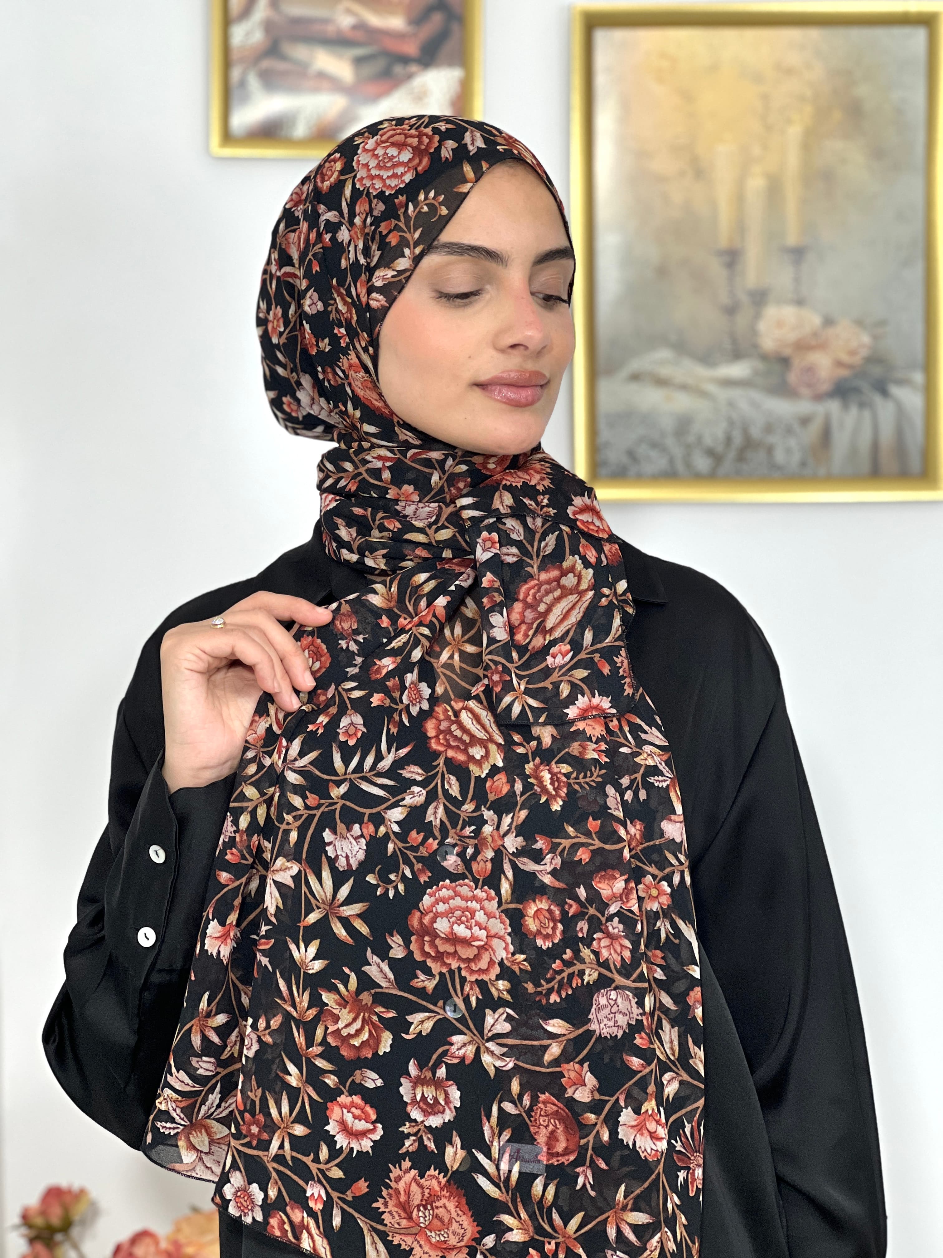 Allurina scarf - "Dark Peony"