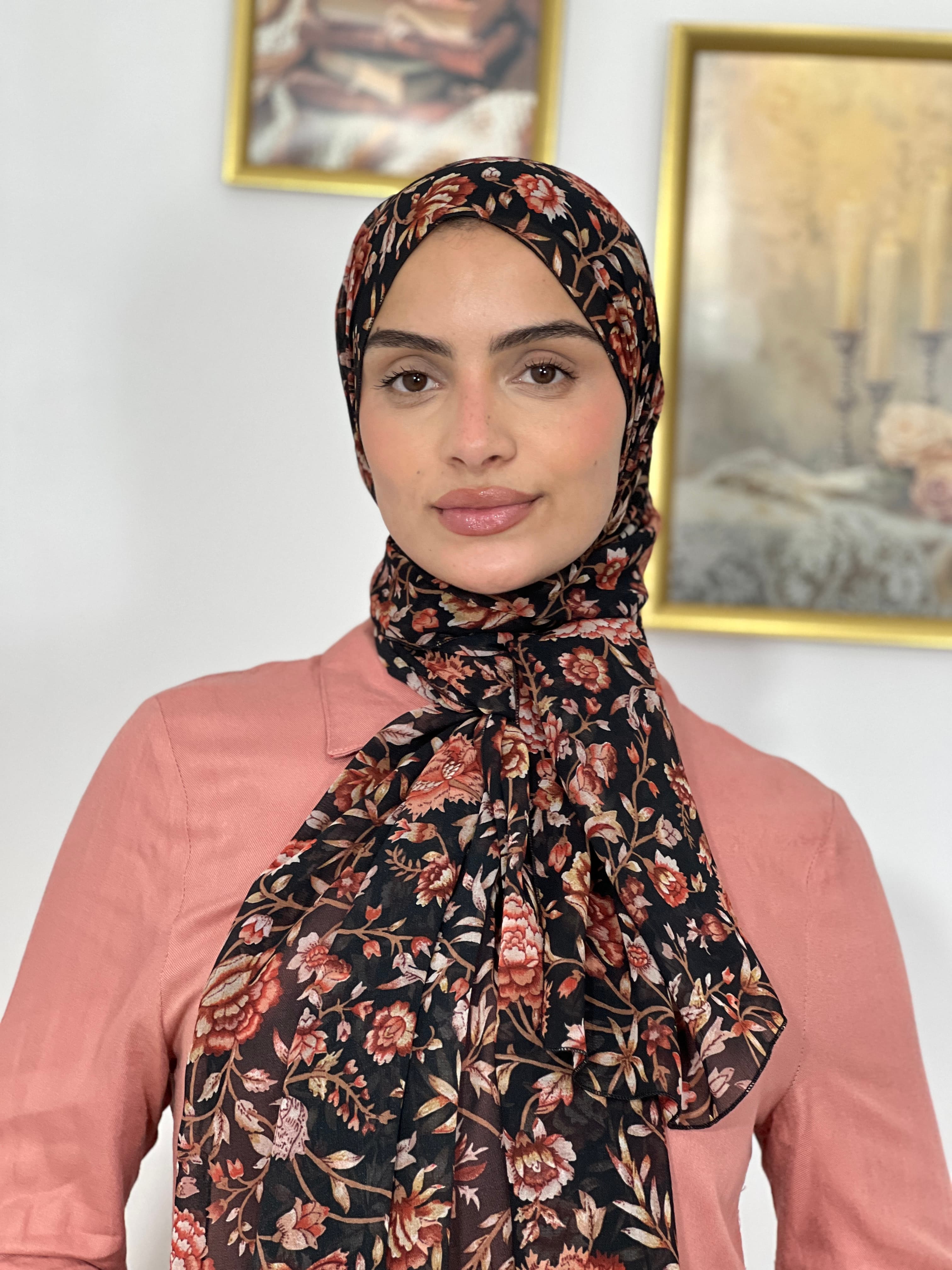 Allurina scarf - "Dark Peony"