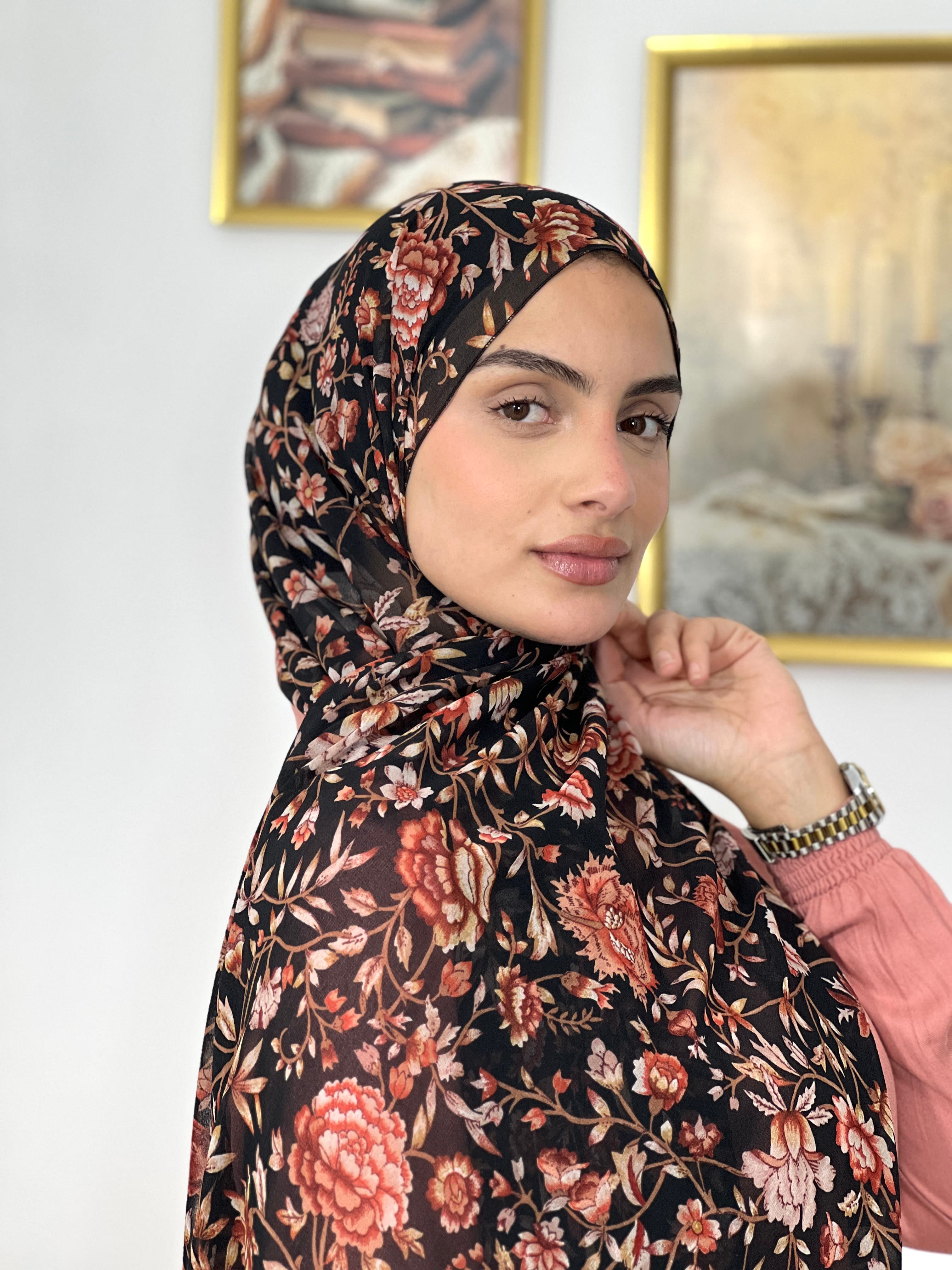 Allurina scarf - "Dark Peony"