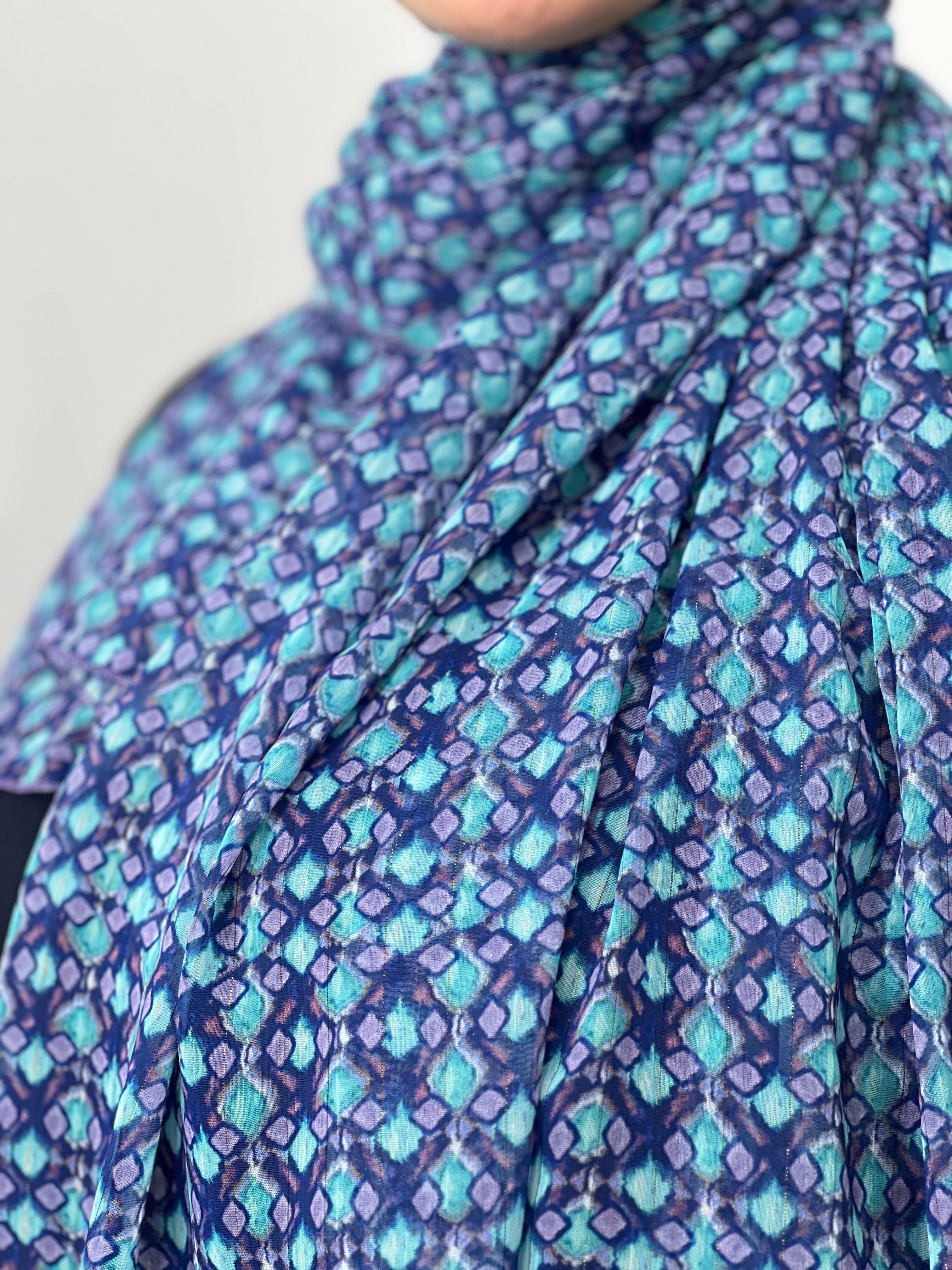Allurina scarf - "Aqua Mosaic"