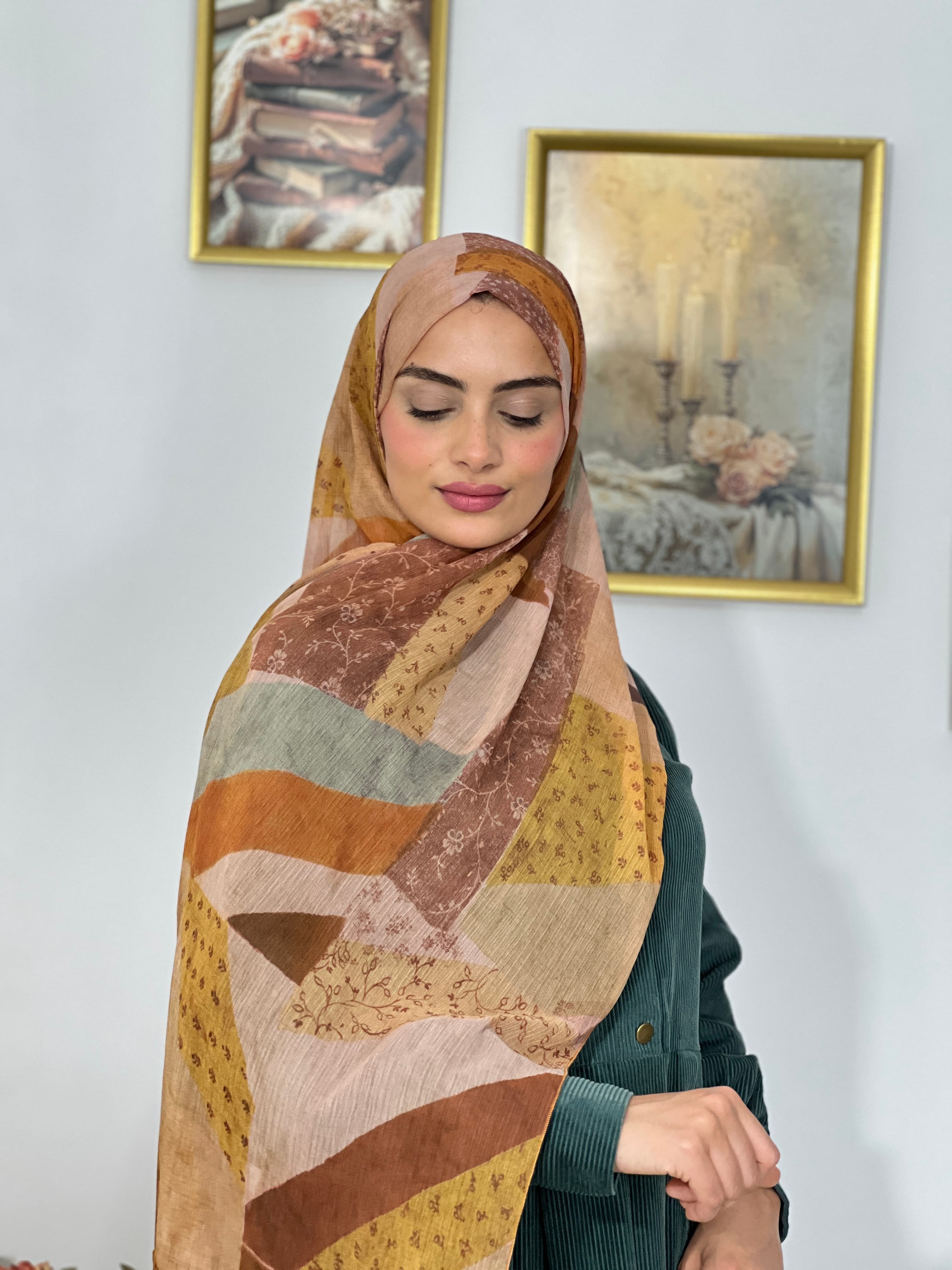 Allurina scarf - "Sable Chaud"