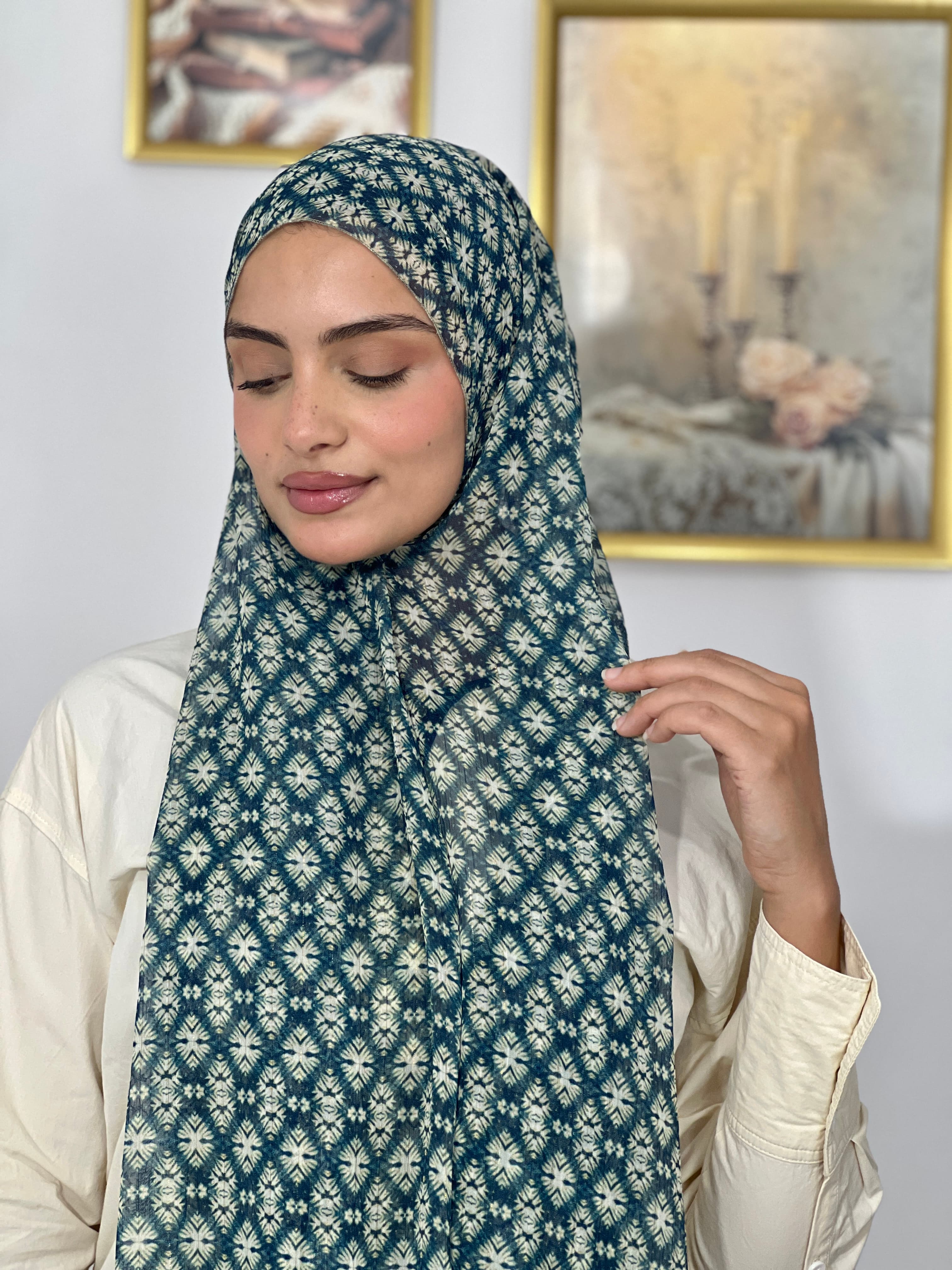 Allurina scarf - "Navy Diamond"