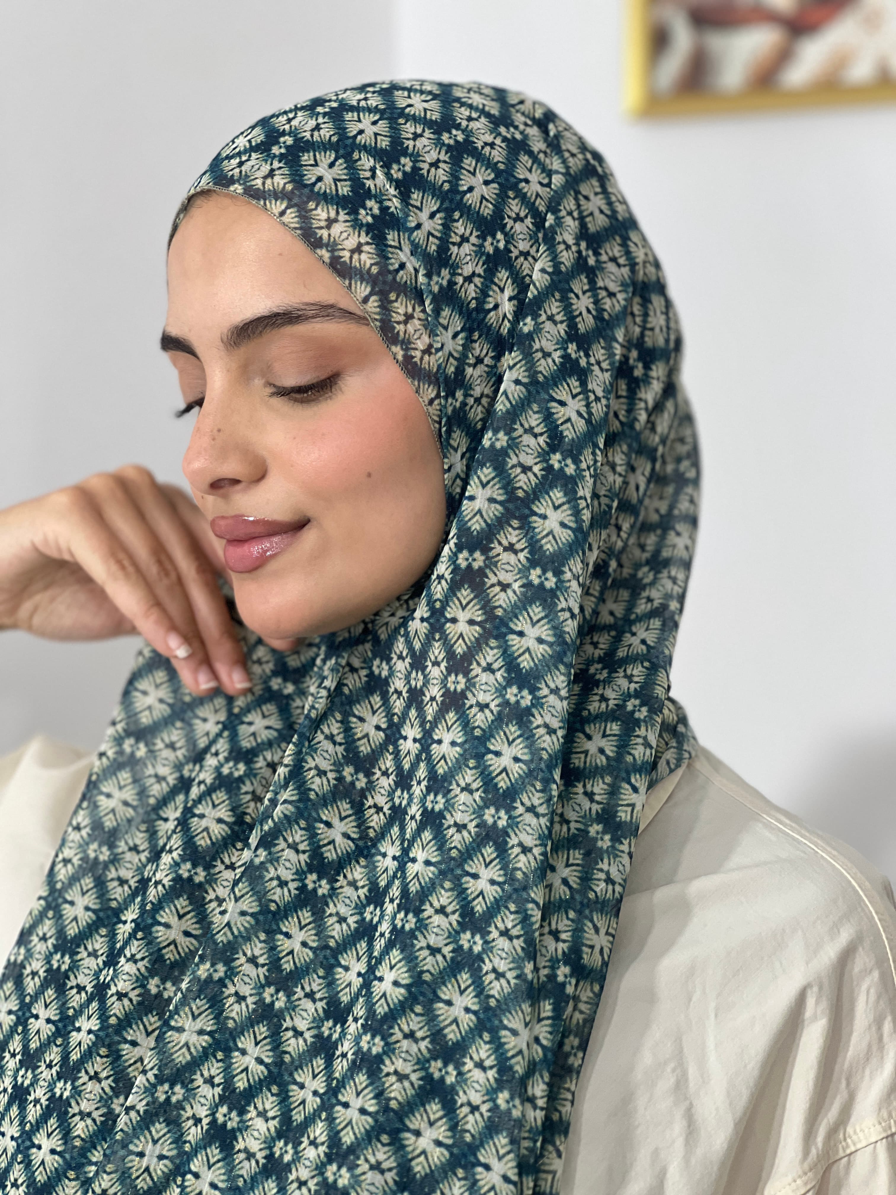 Allurina scarf - "Navy Diamond"