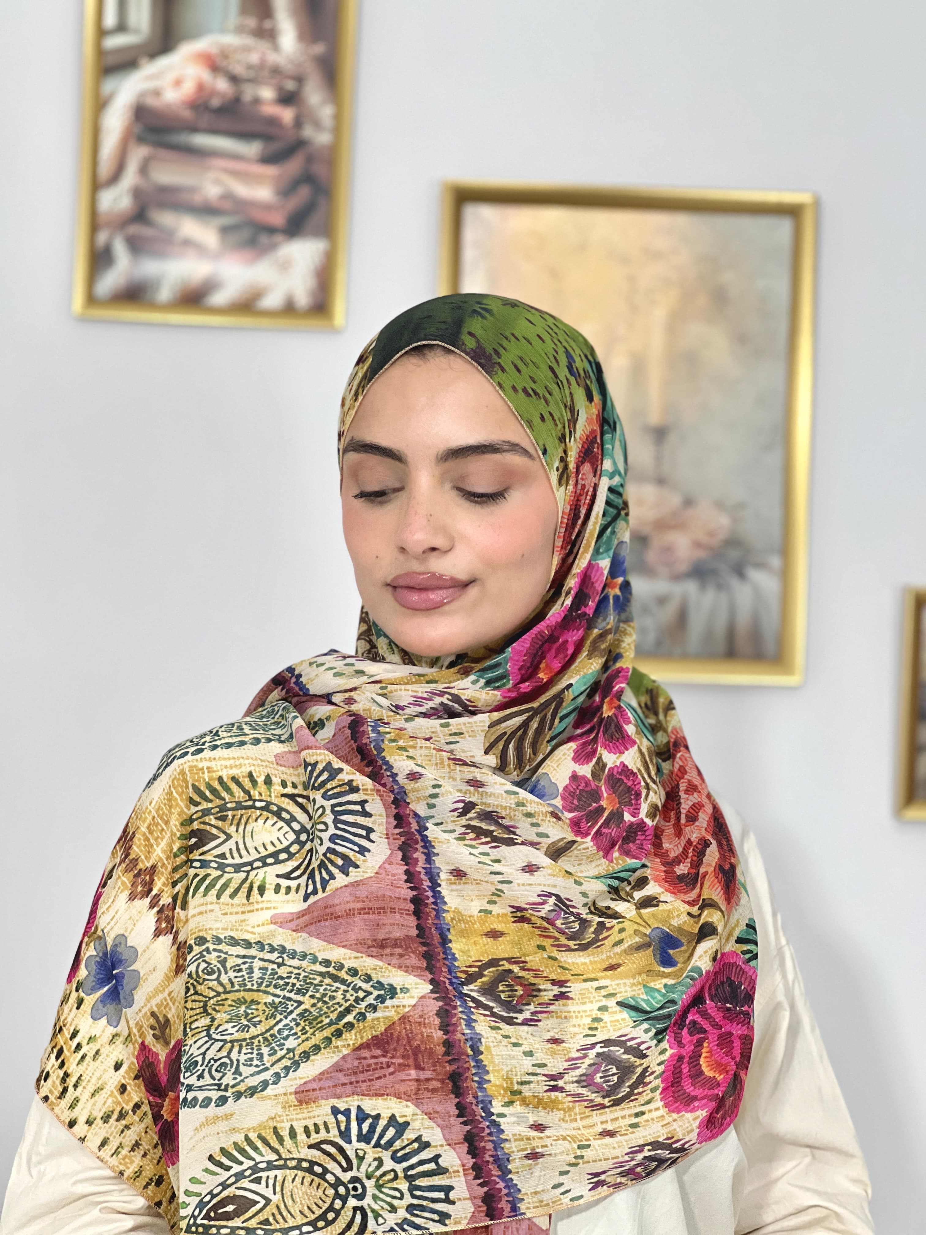Allurina scarf - "Folk Fusion"