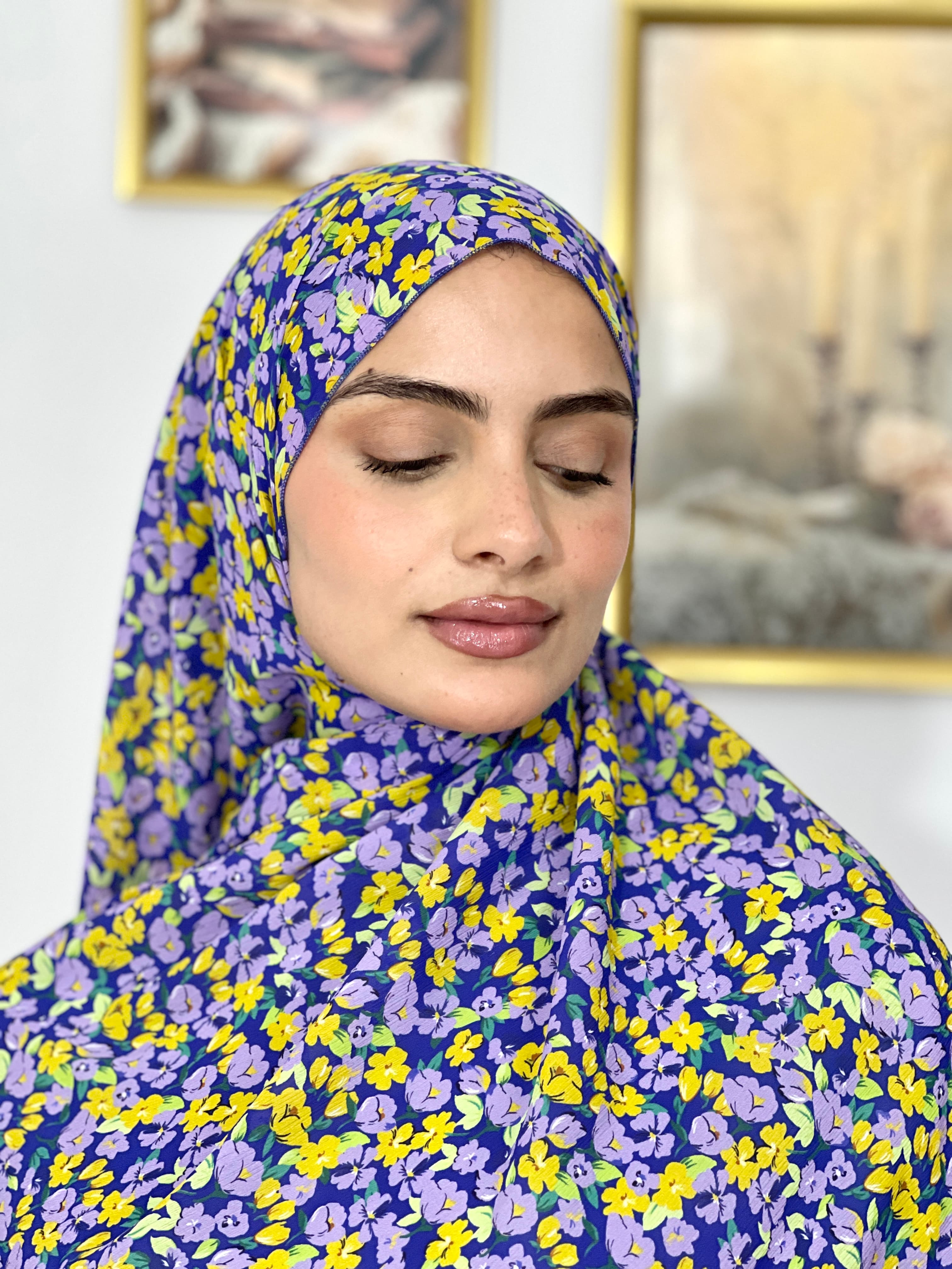 Allurina scarf - "Violet Pansy"