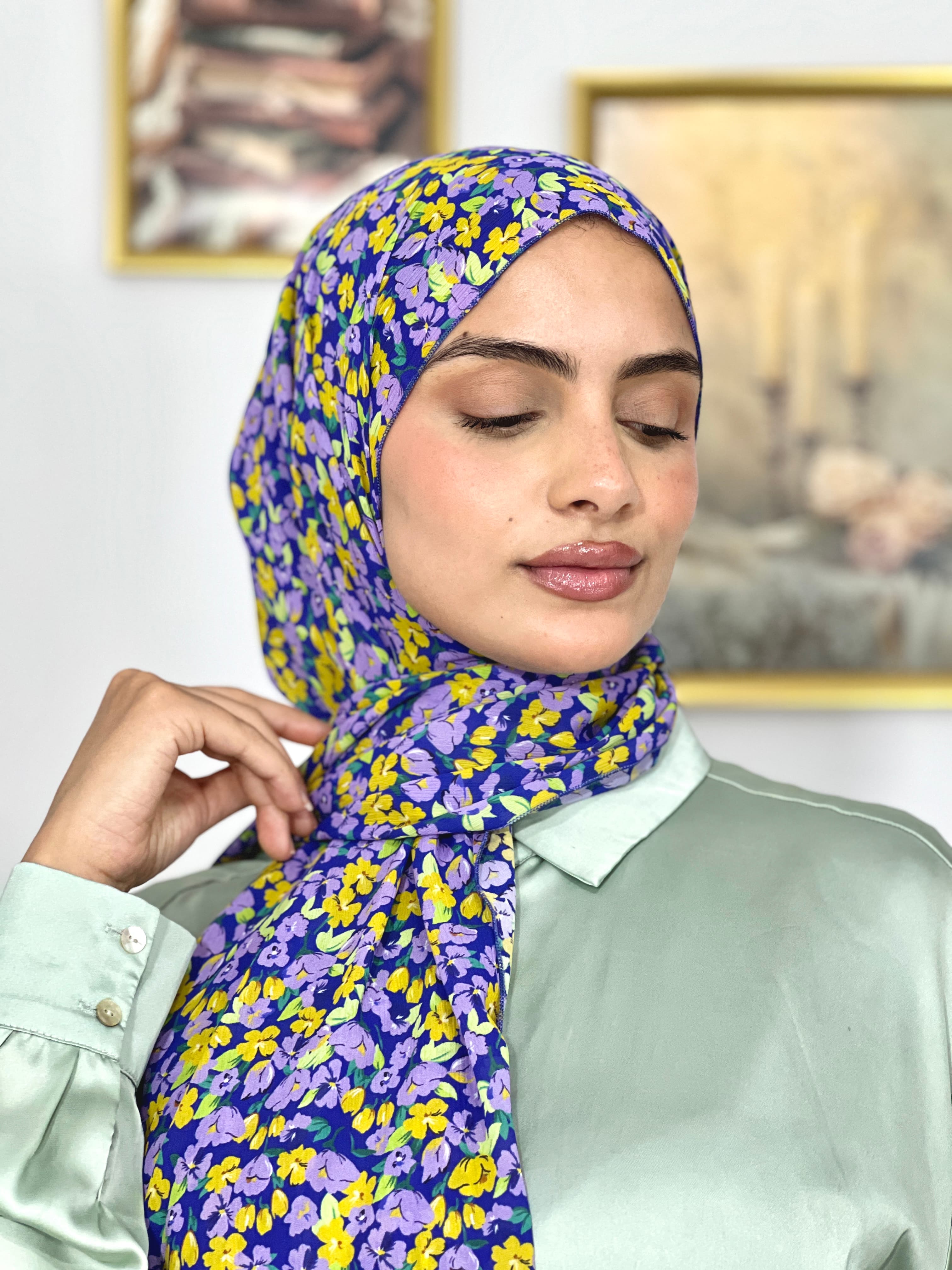 Allurina scarf - "Violet Pansy"