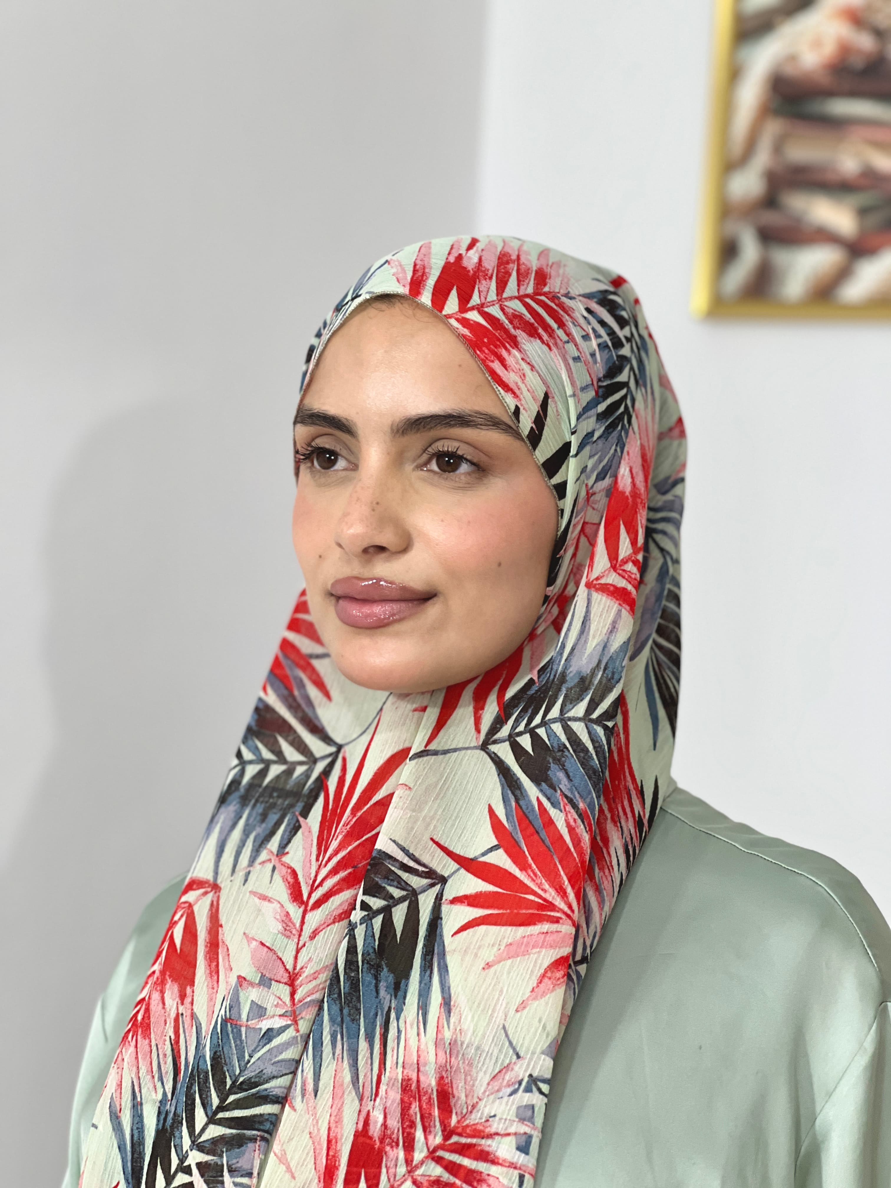 Allurina scarf - "Red Palm"