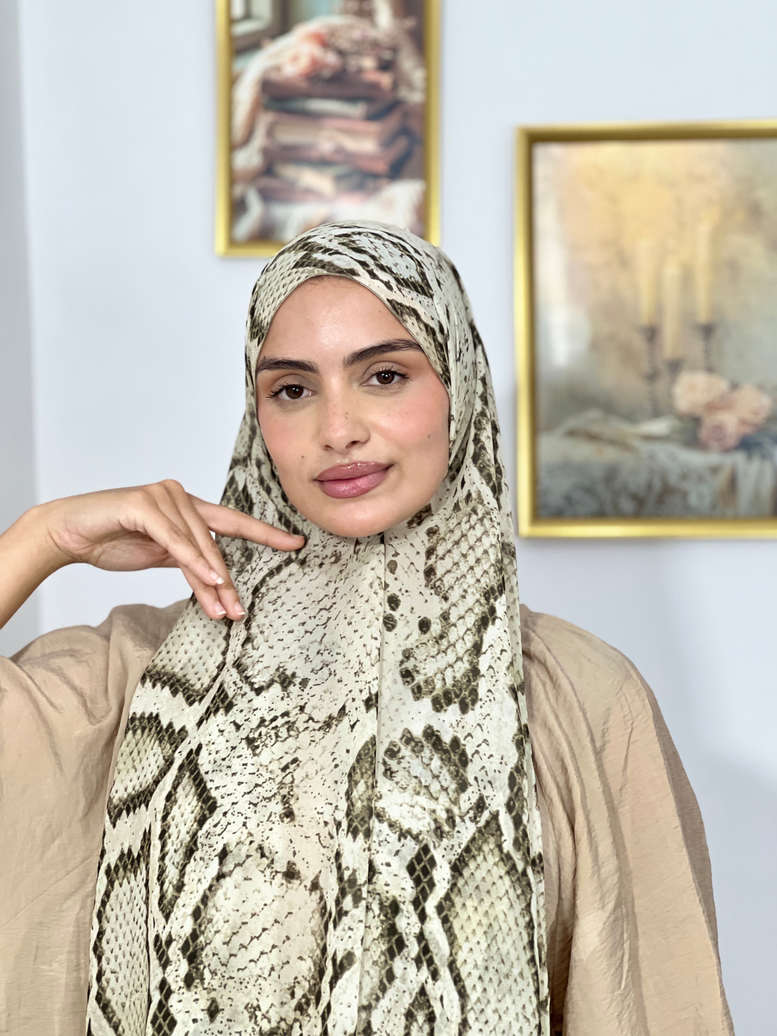 Allurina scarf - "Ivory Python"