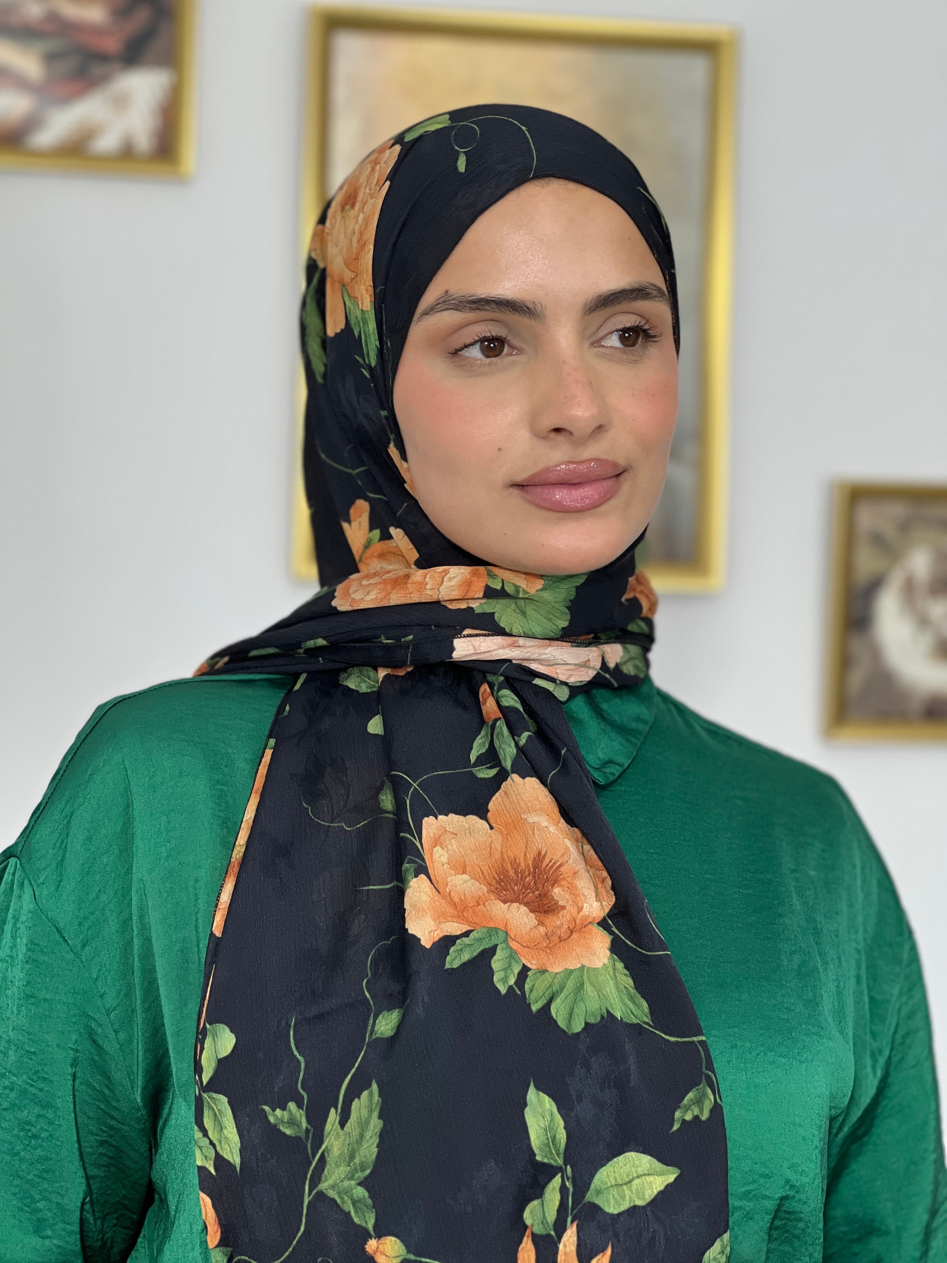 Allurina scarf - "Dark Amber"