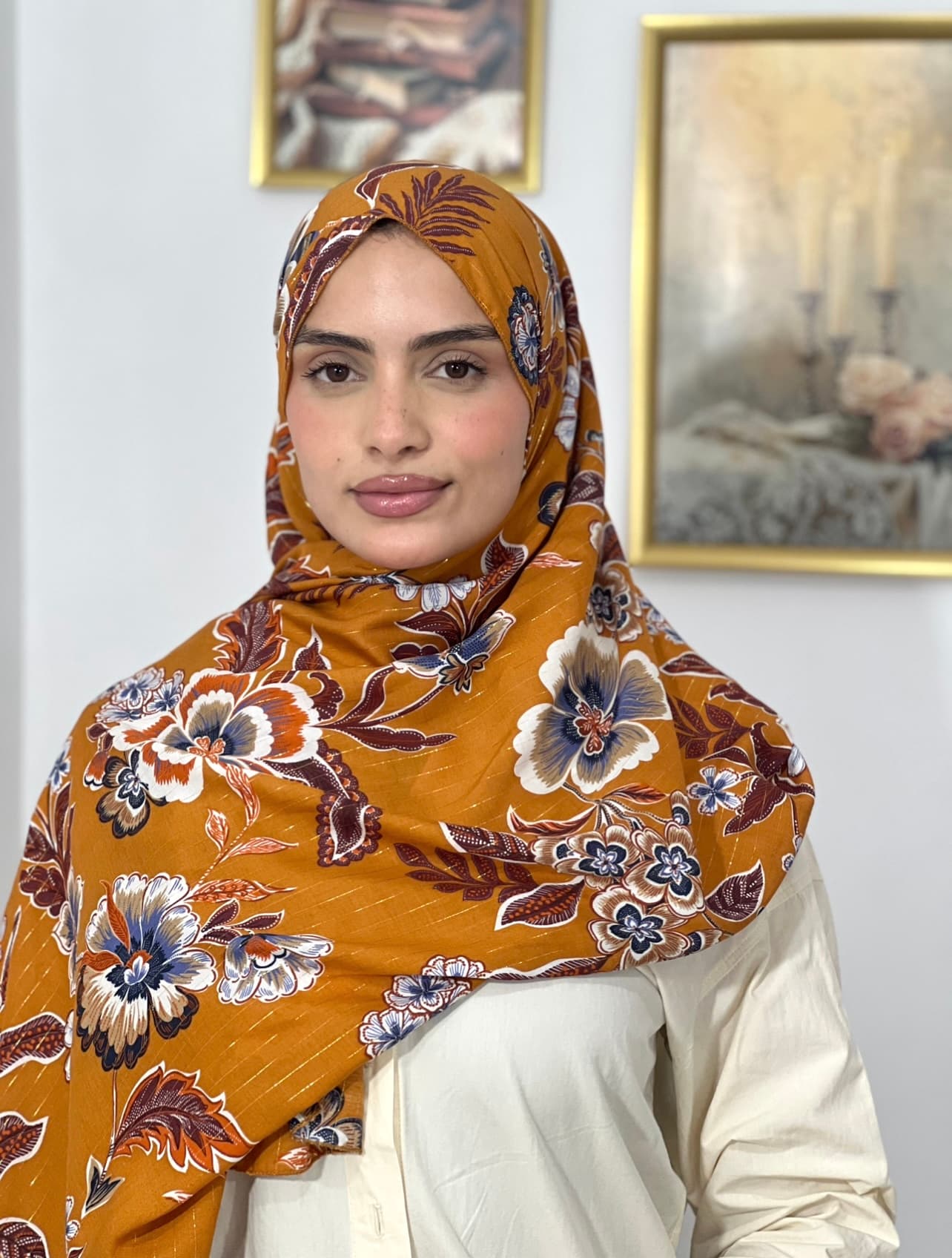 Allurina scarf - "Saffron Bloom"
