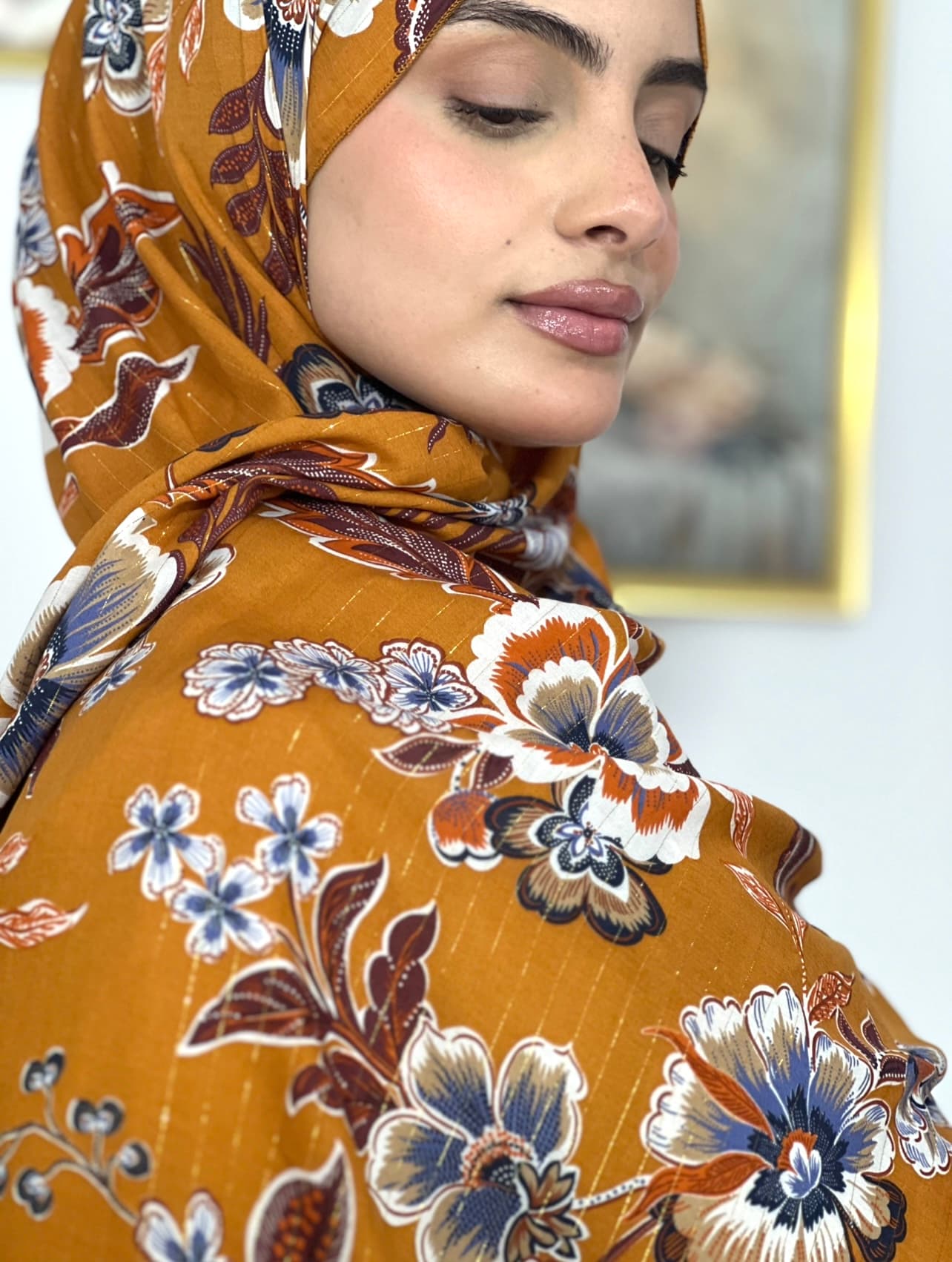 Allurina scarf - "Saffron Bloom"