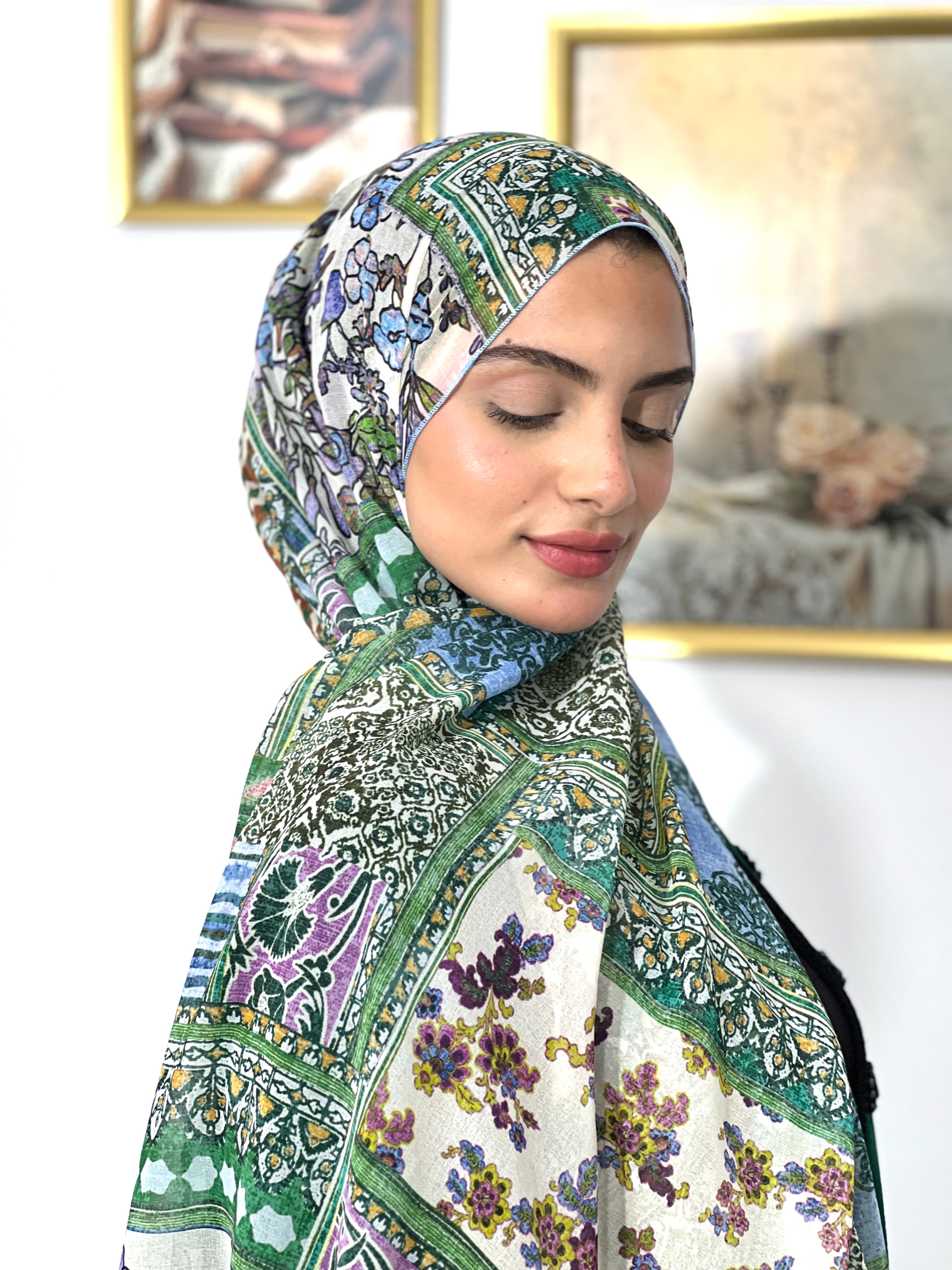 Allurina scarf - "Persian Garden"