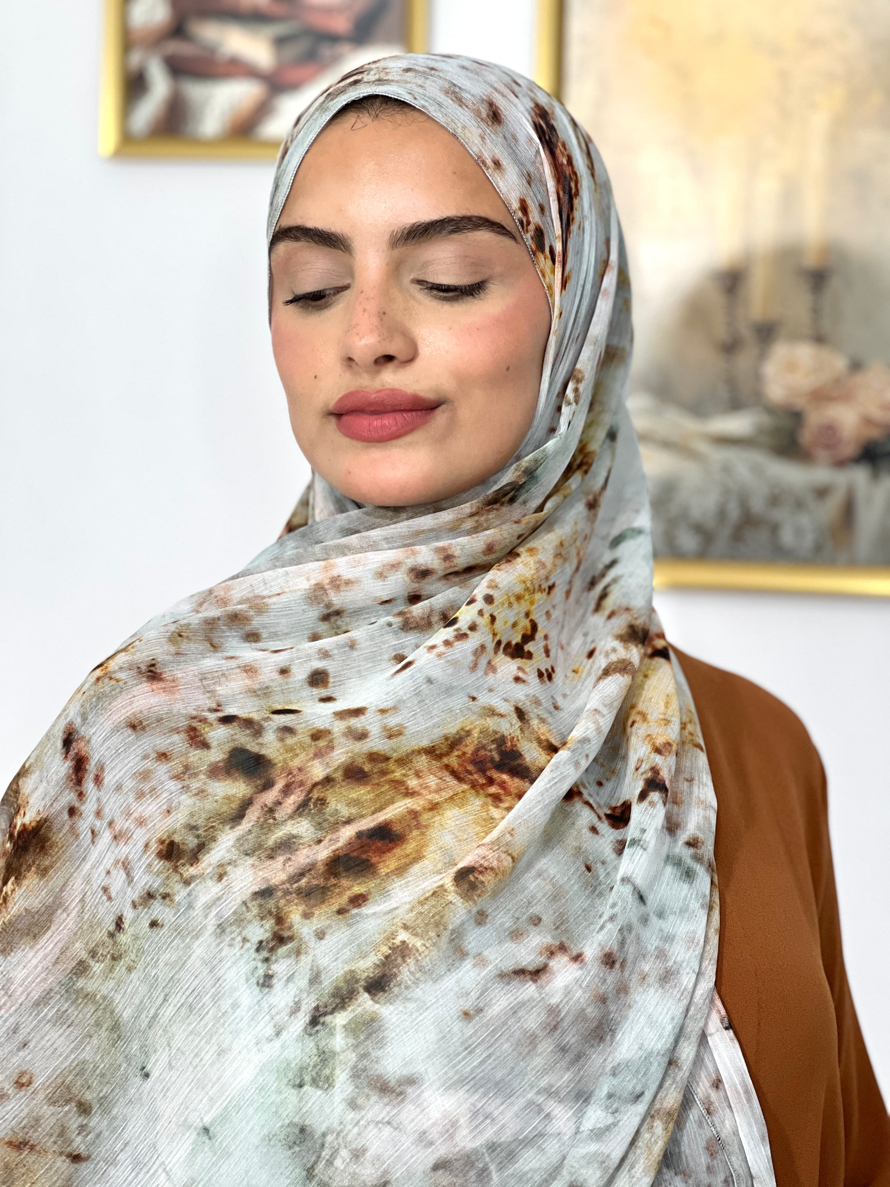 Allurina scarf - "Silver Marble"