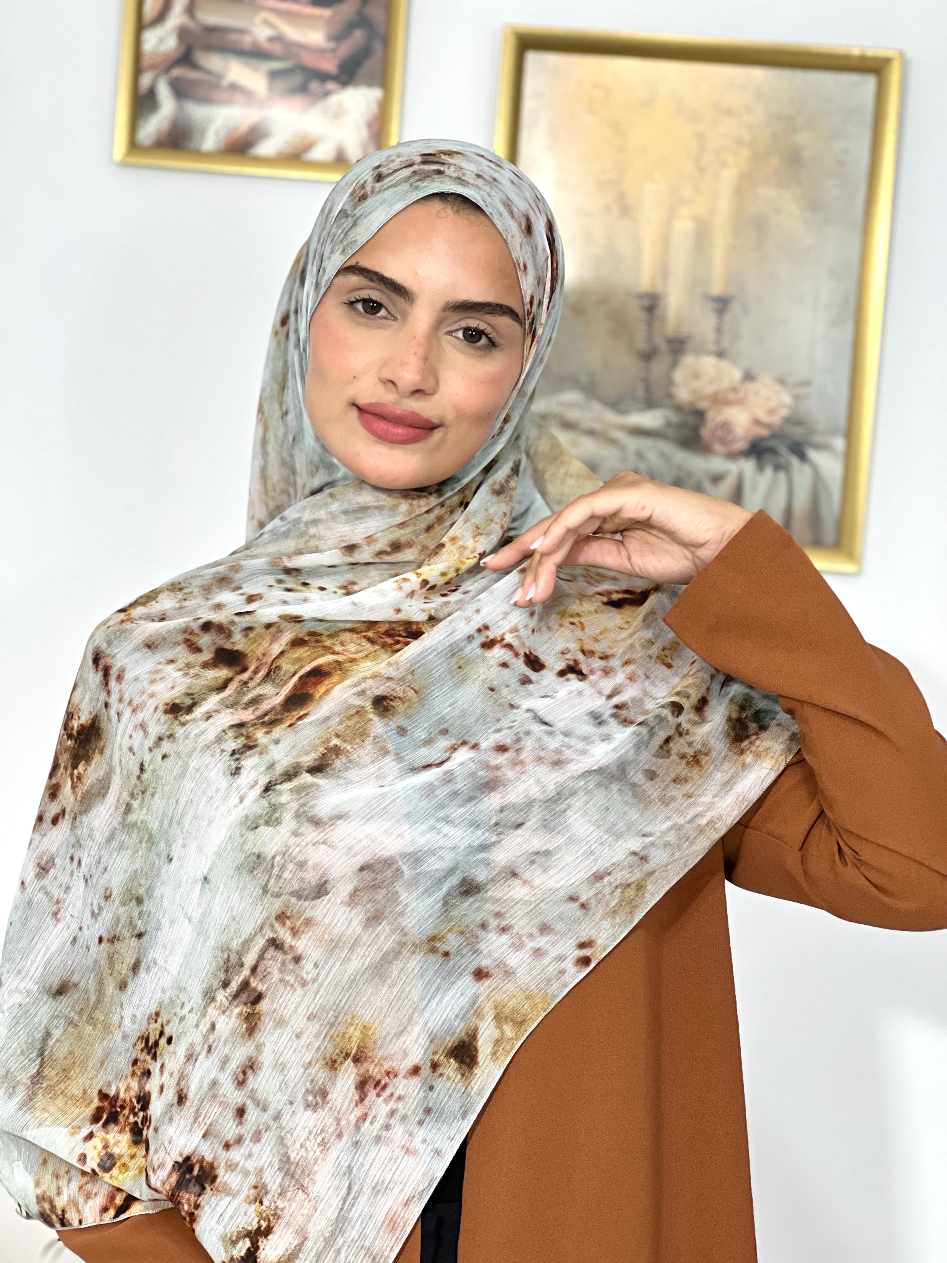 Allurina scarf - "Silver Marble"