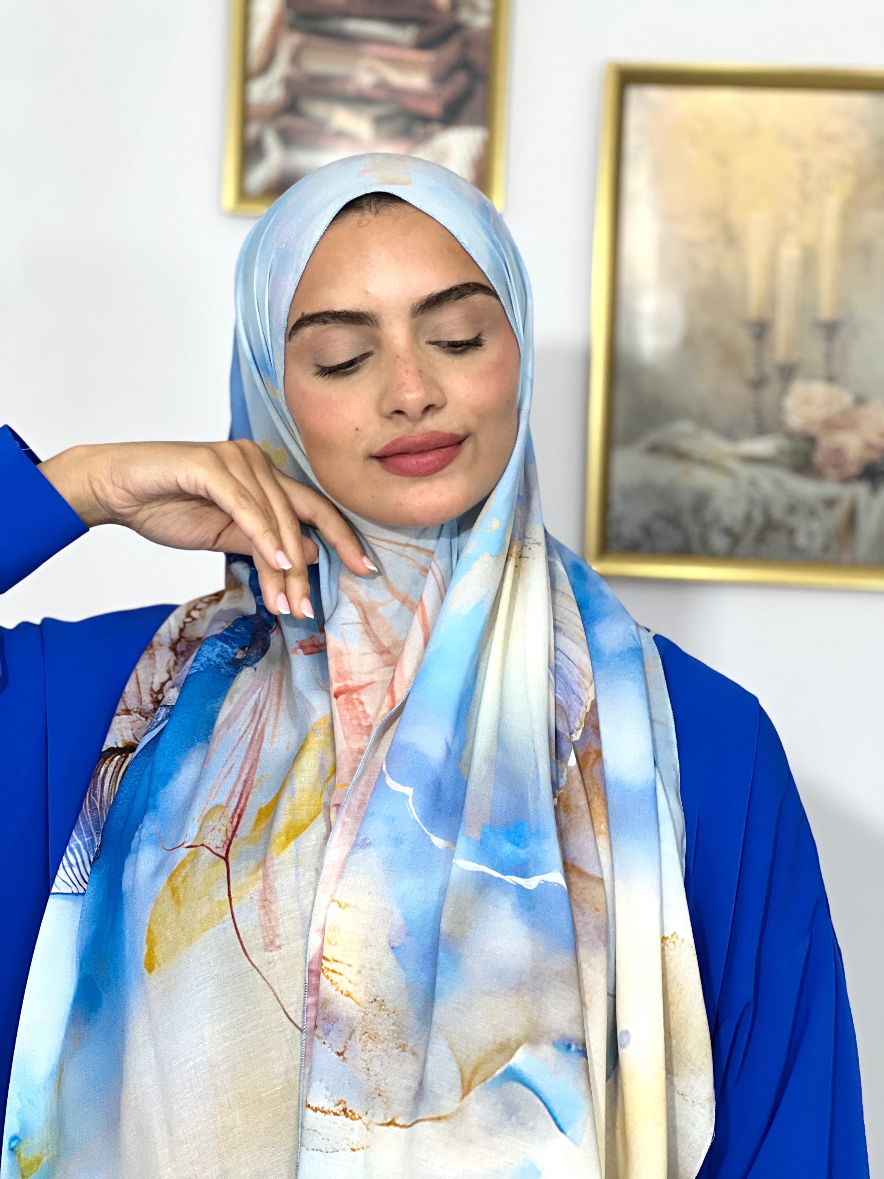 Allurina scarf - "Azure Dream"