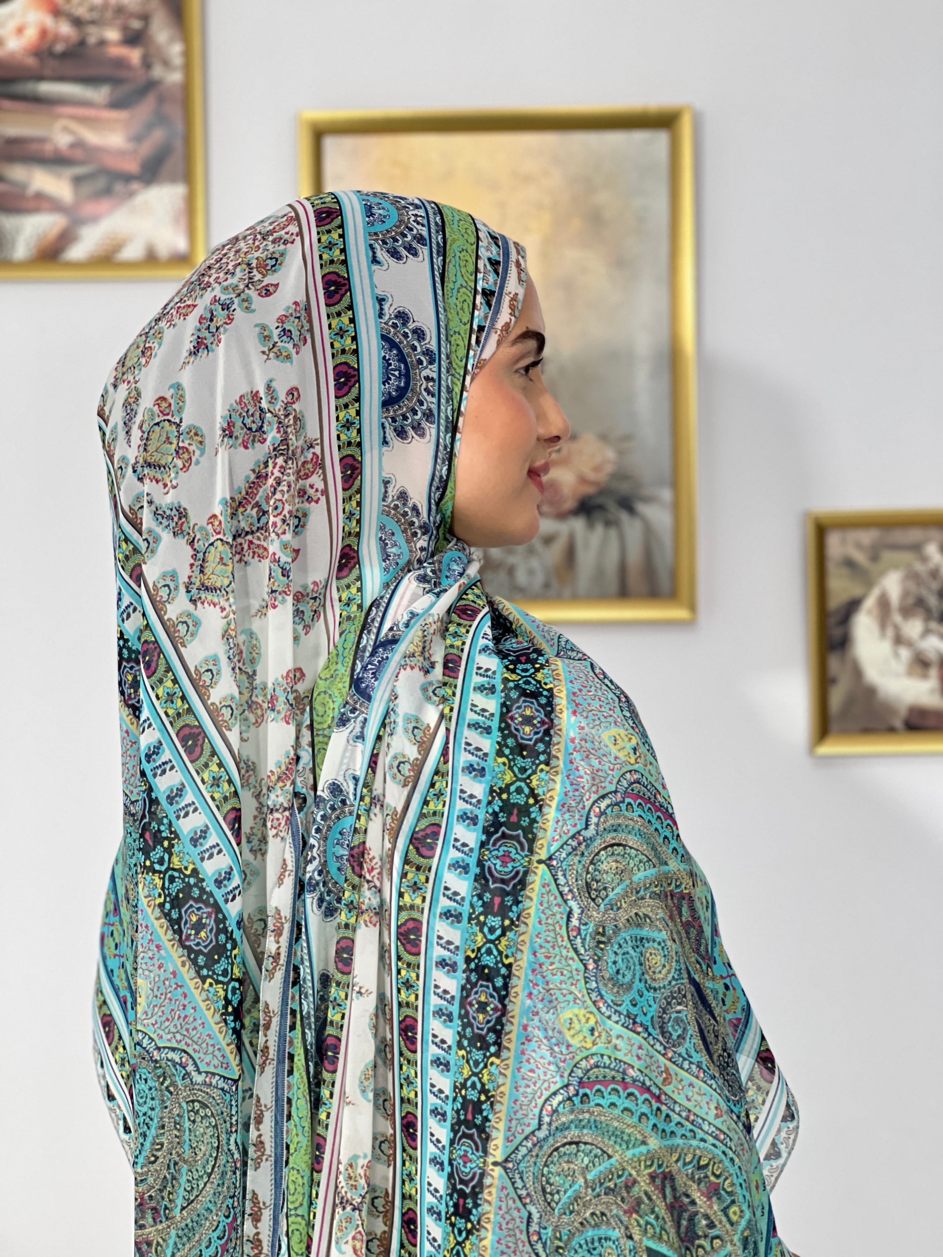 Allurina scarf - "Mint Paisley"