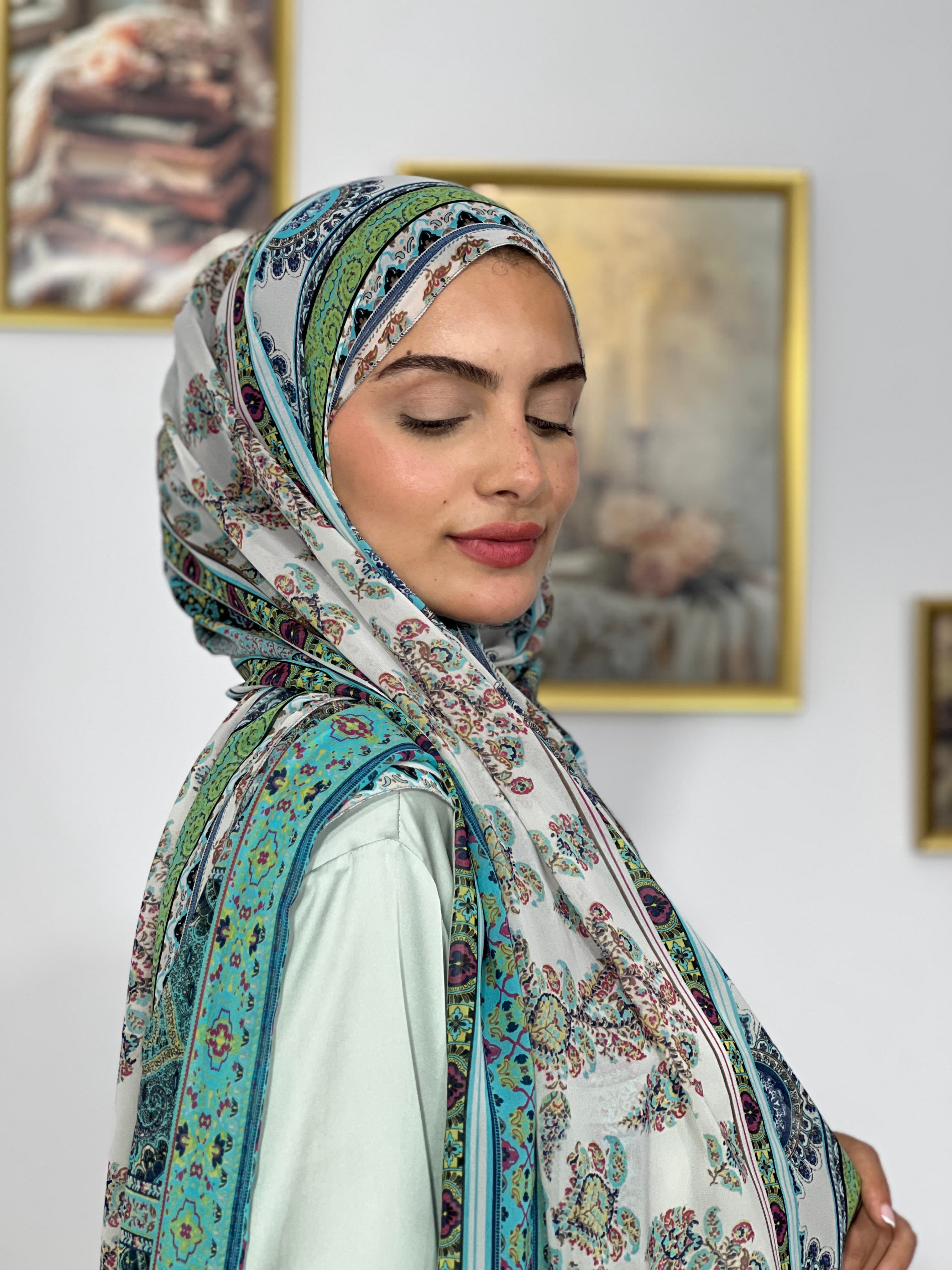 Allurina scarf - "Mint Paisley"
