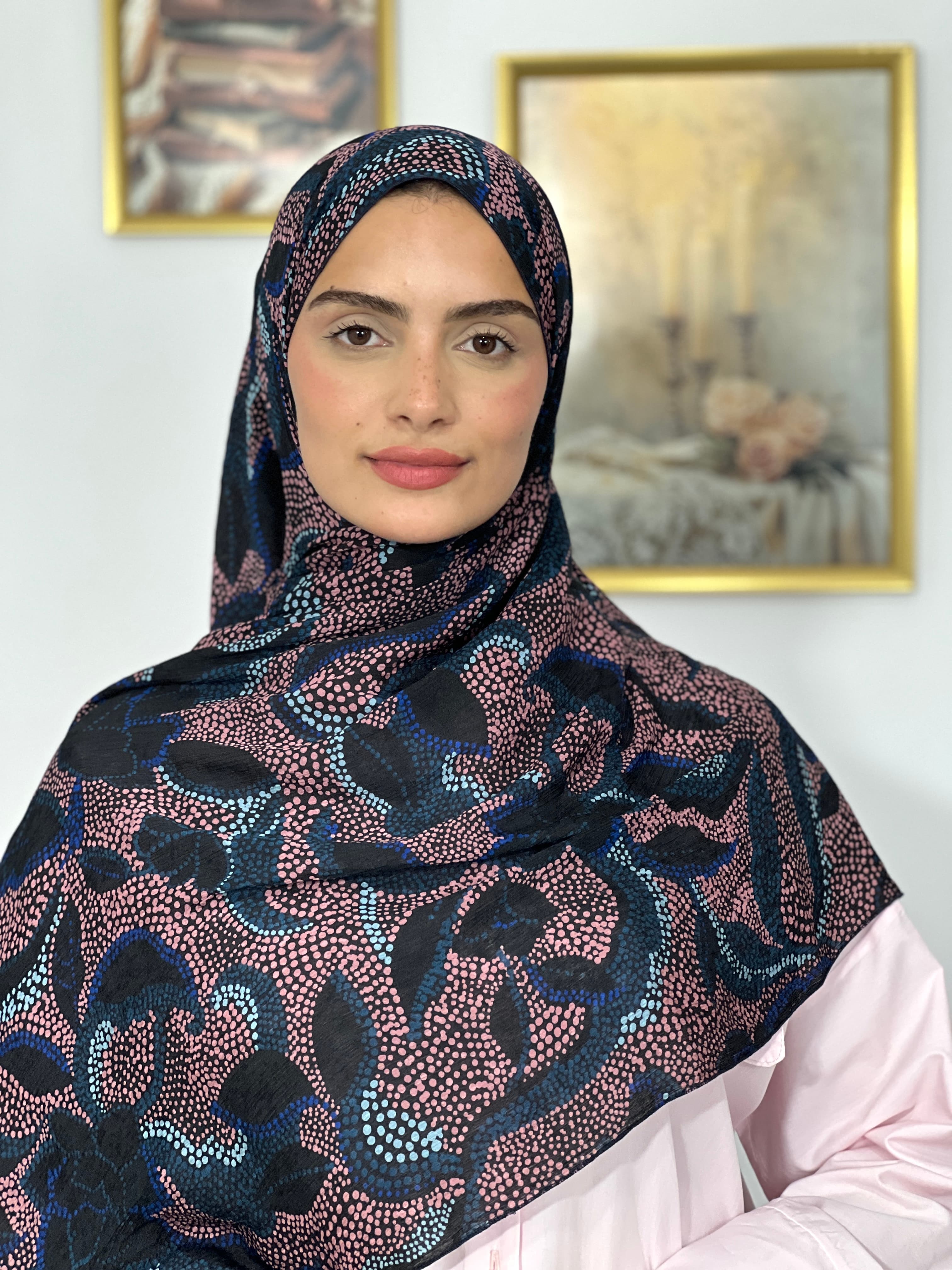 Allurina scarf - "Black Dotted"