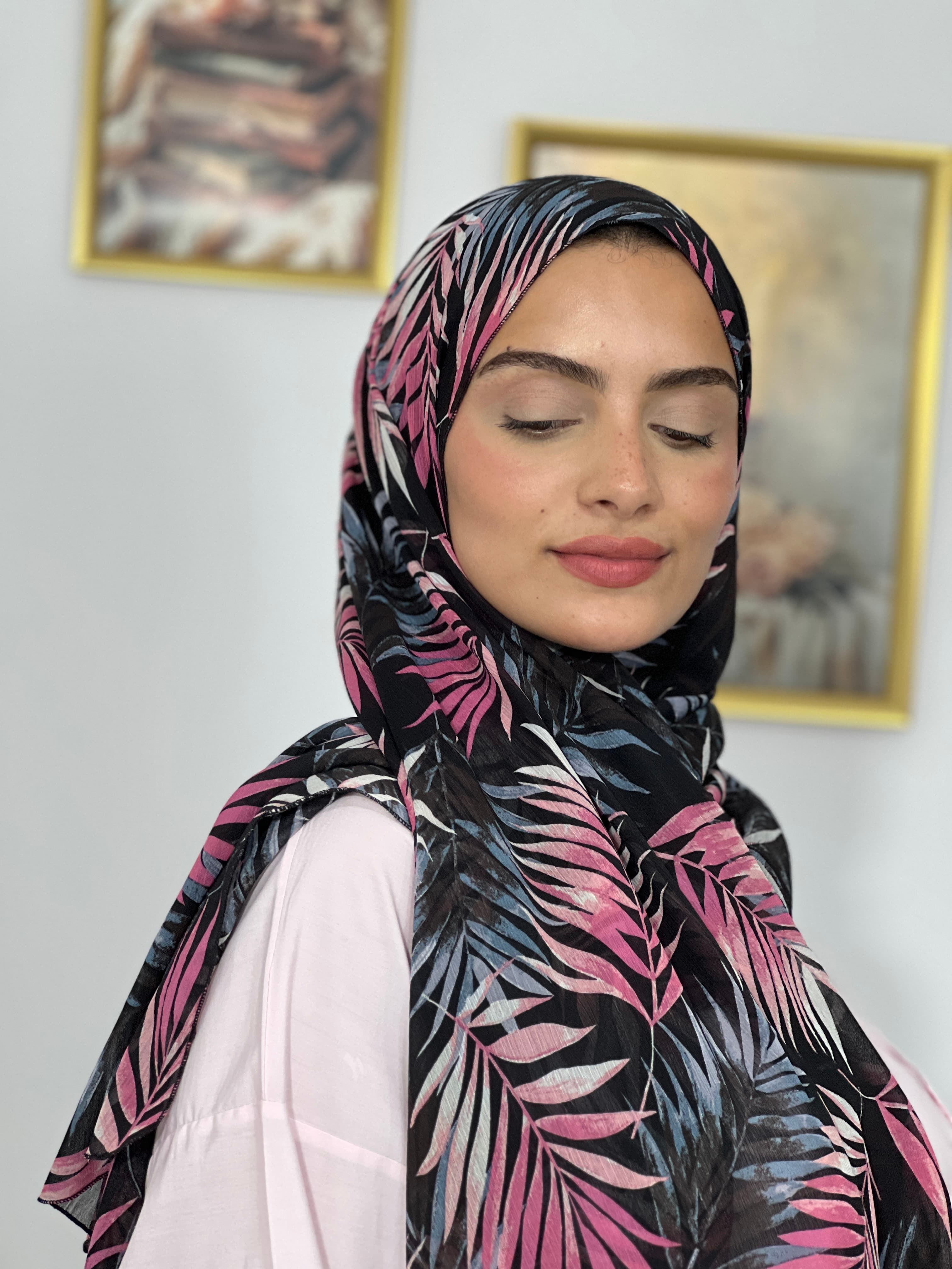 Allurina scarf - "Pink Palm"