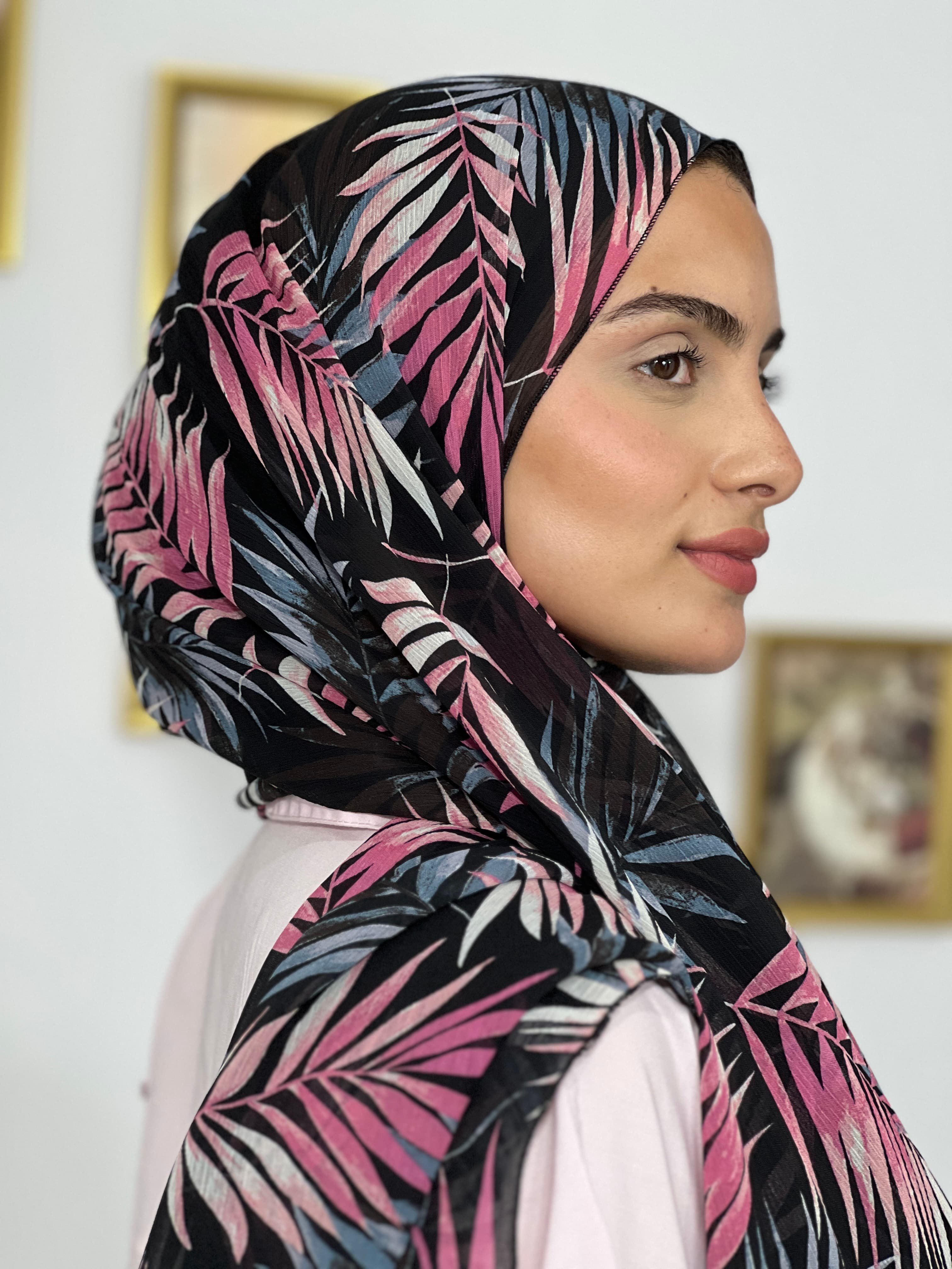 Allurina scarf - "Pink Palm"