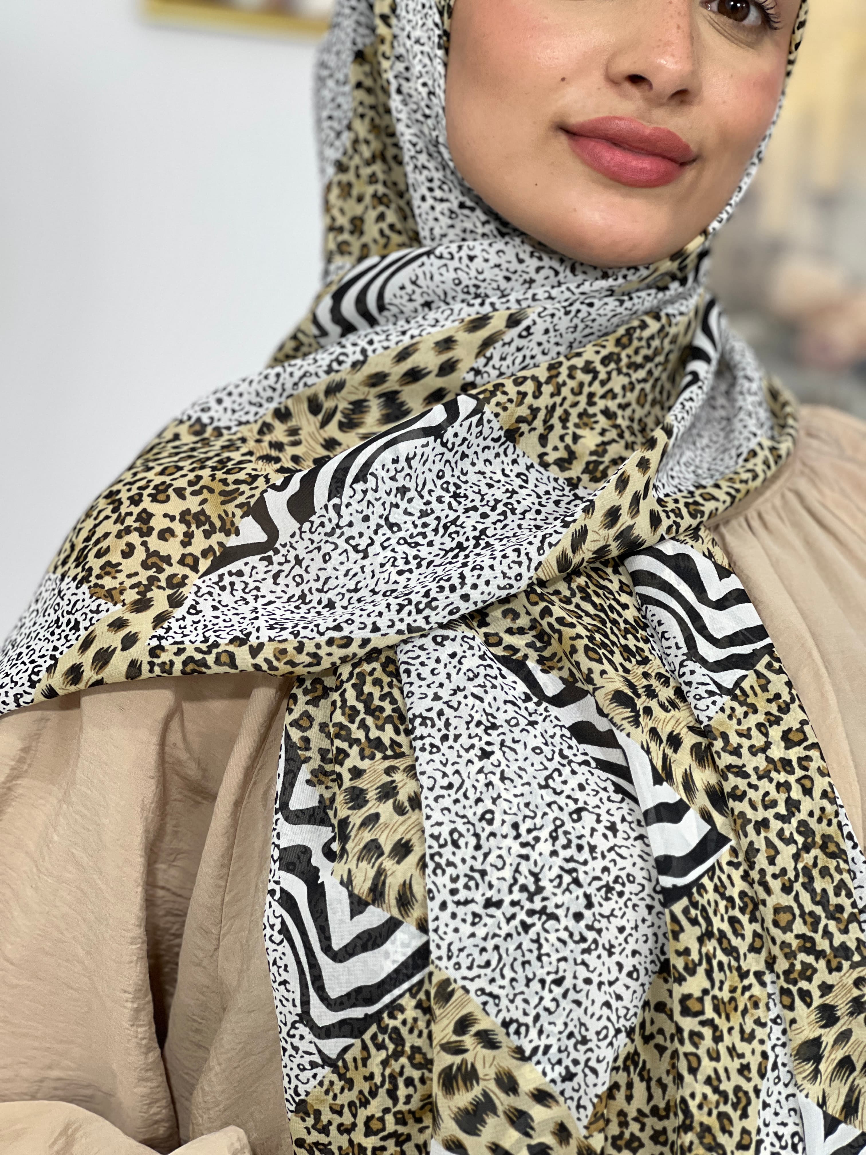 Allurina scarf - "Safari Fusion"
