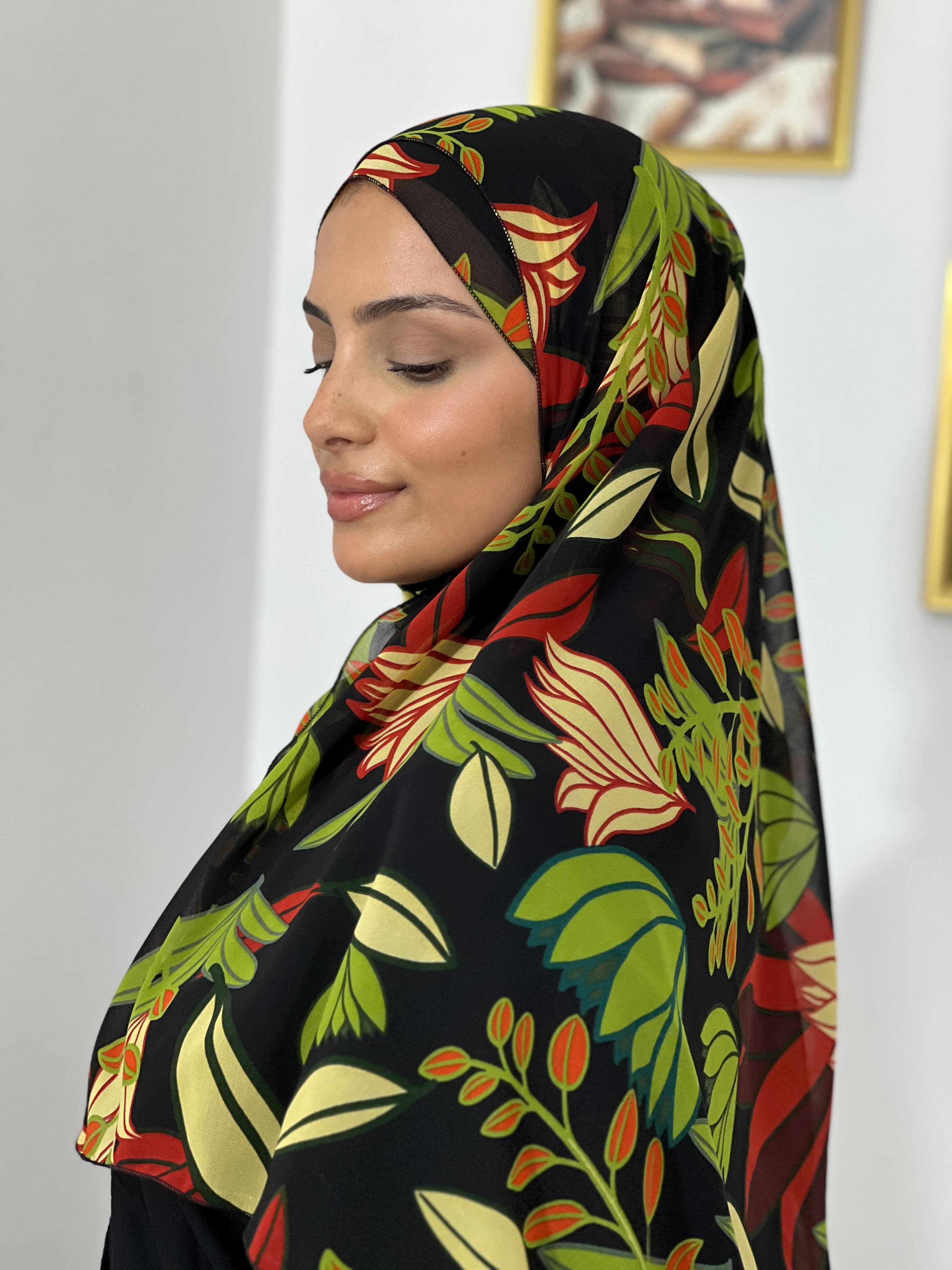 Allurina scarf - "Exotic Leaves"