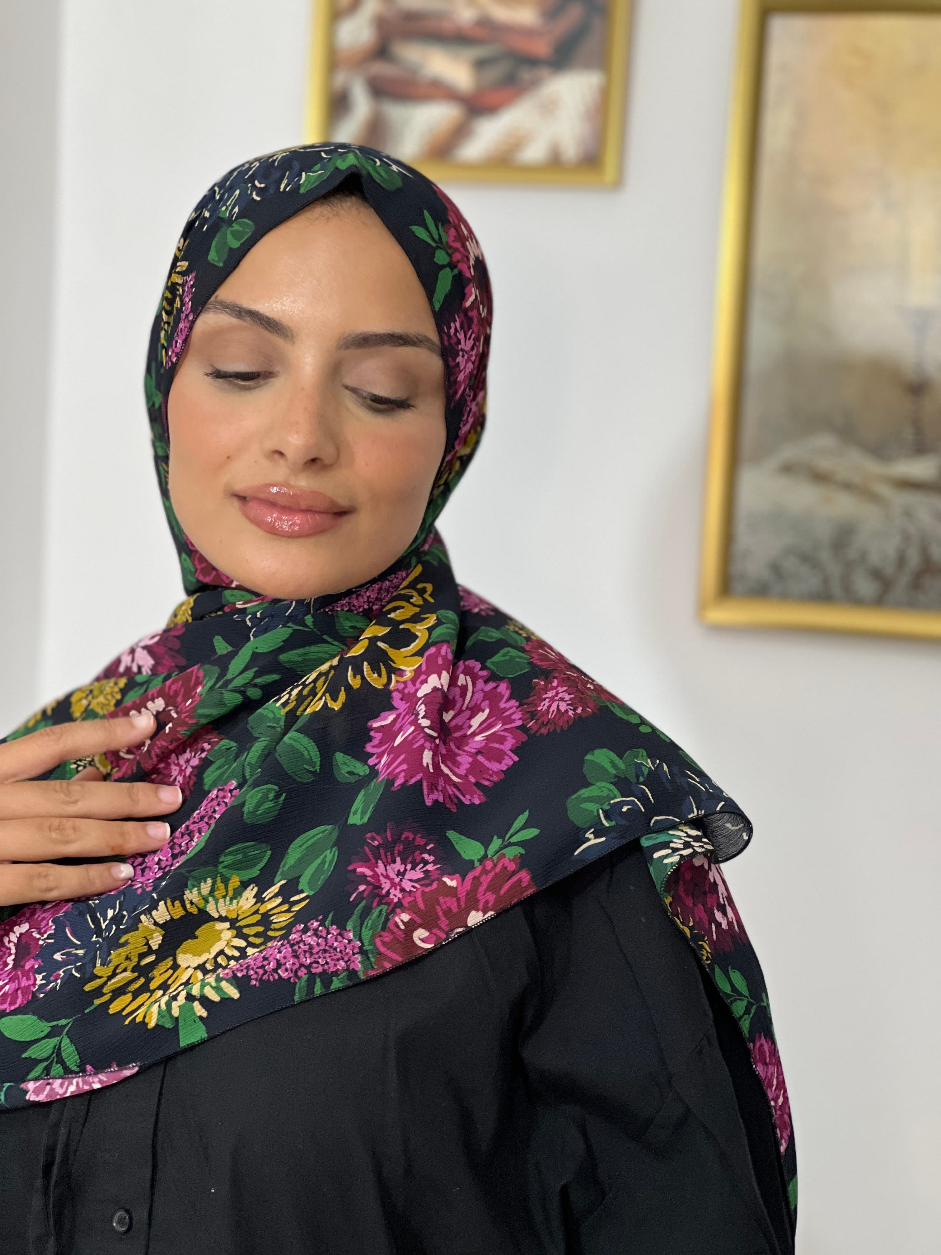 Allurina scarf - "Botanical Night"