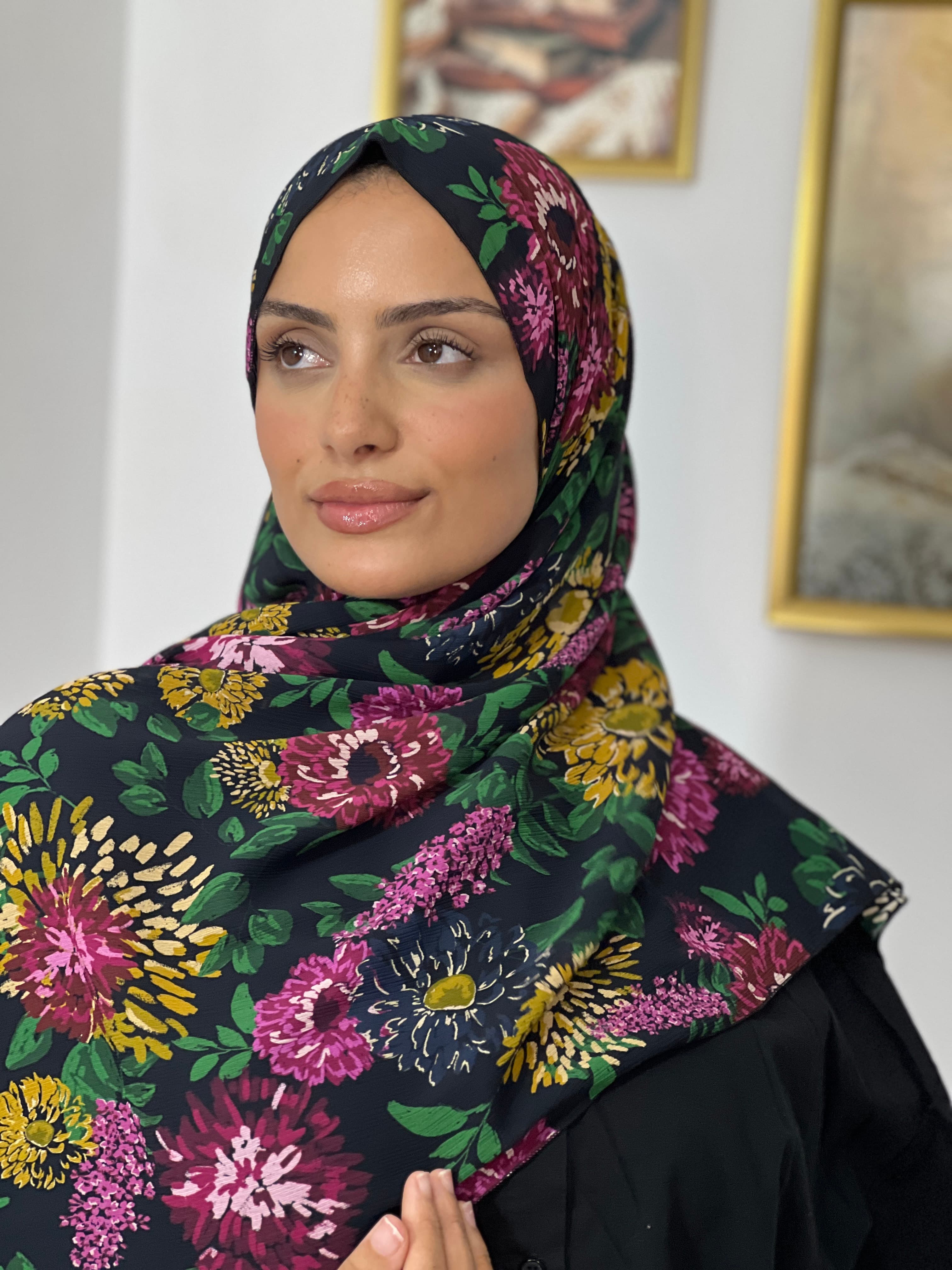 Allurina scarf - "Botanical Night"