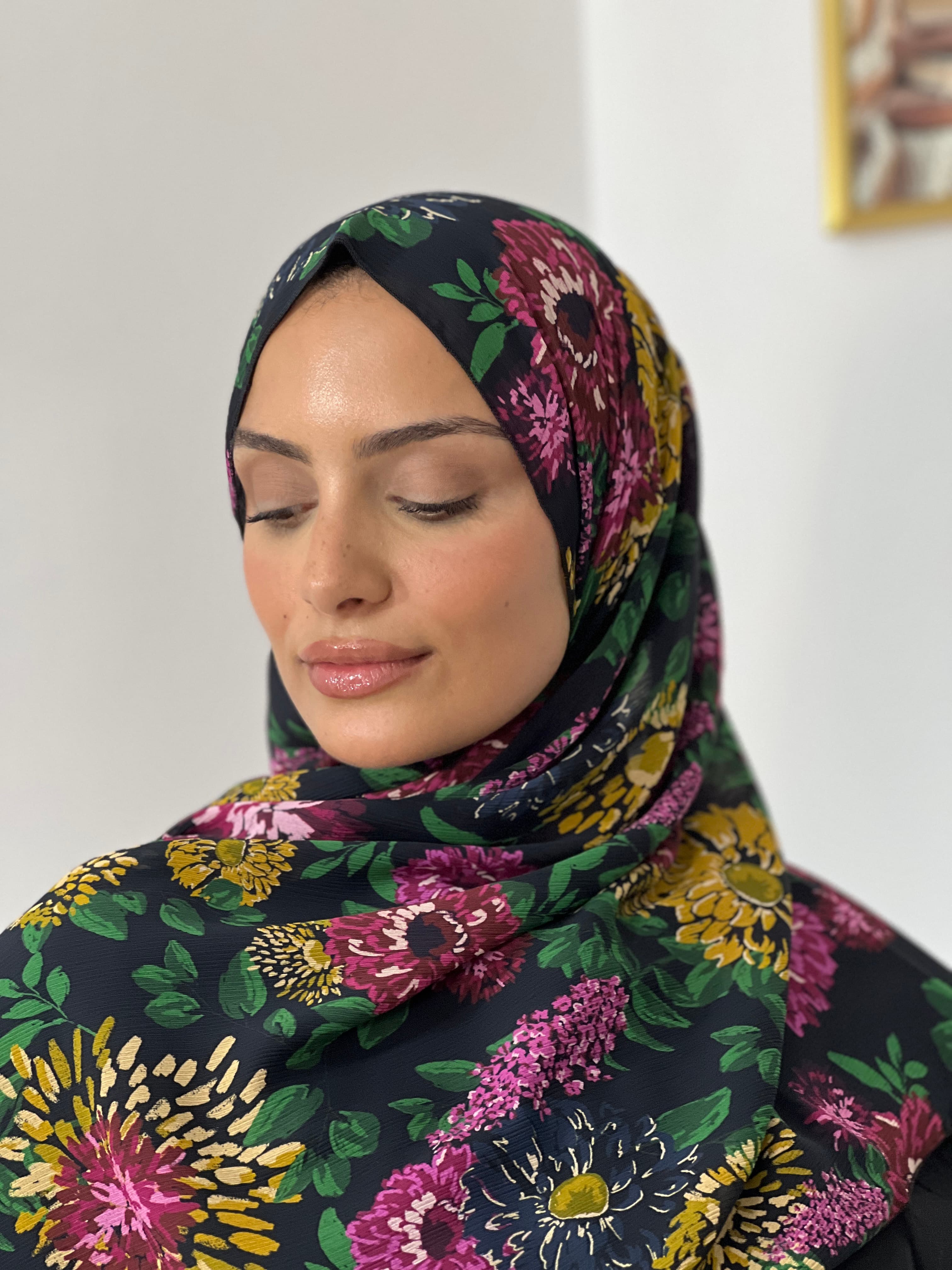 Allurina scarf - "Botanical Night"