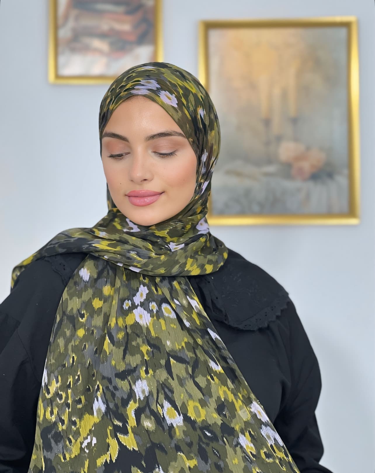 Allurina scarf - "Forest Bloom"