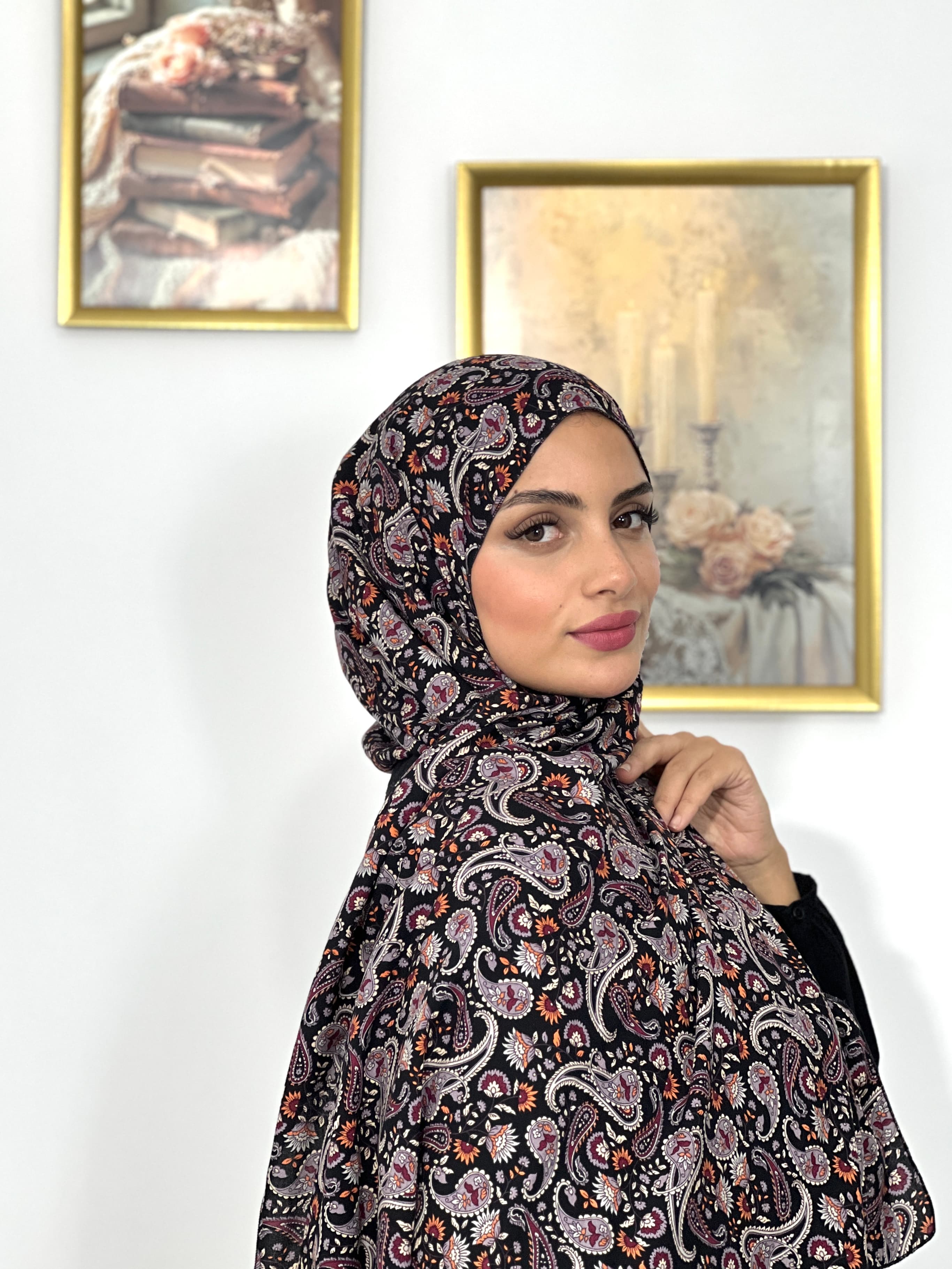 Allurina scarf - "Dark"