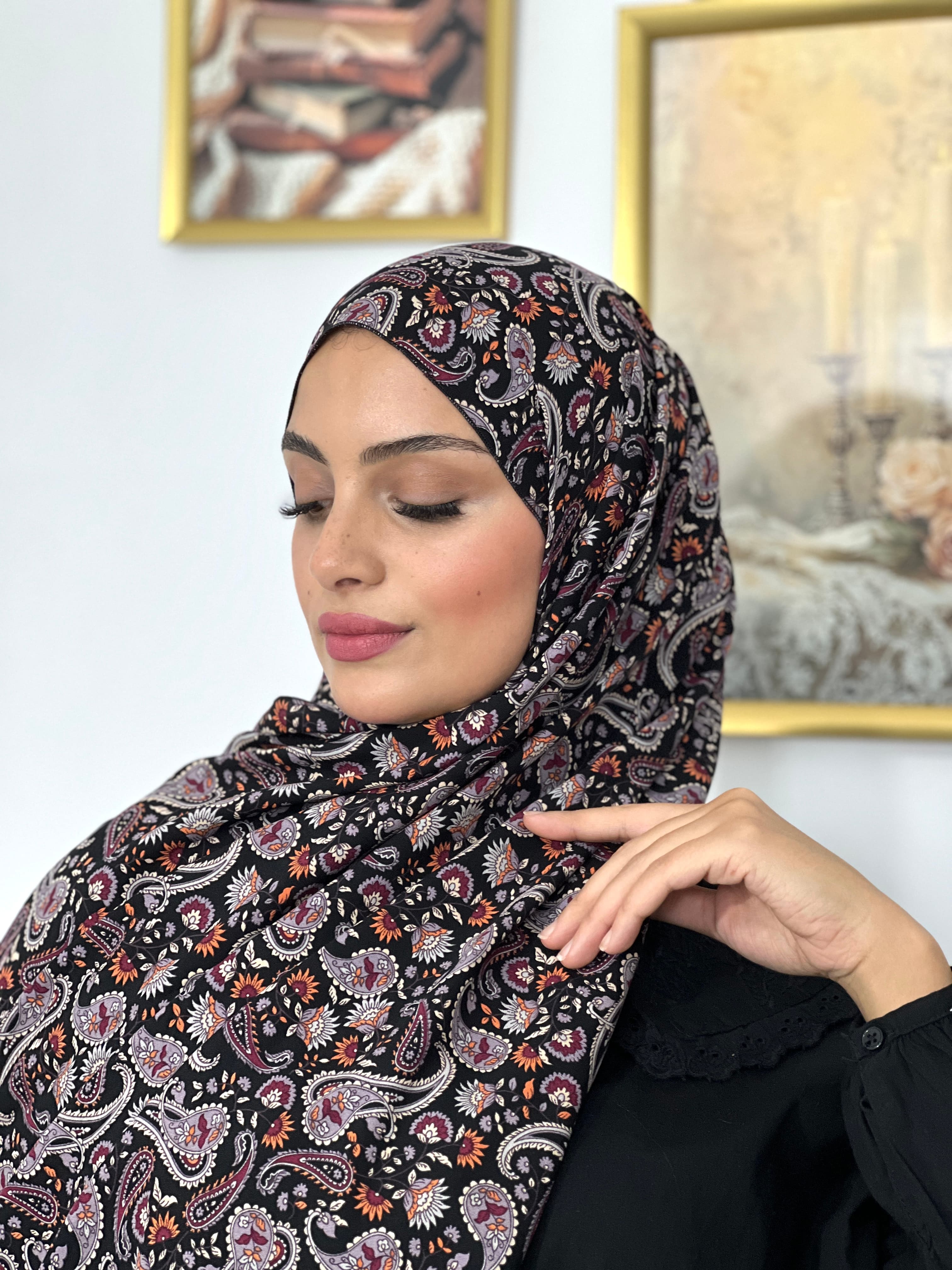 Allurina scarf - "Dark"