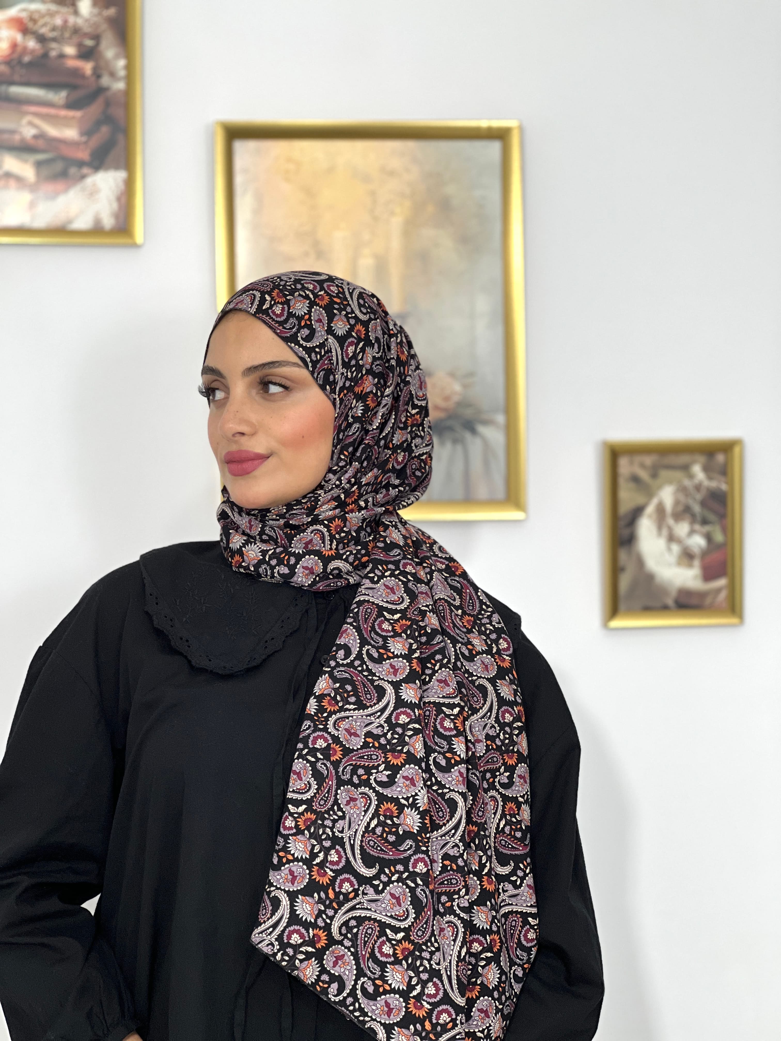 Allurina scarf - "Dark"