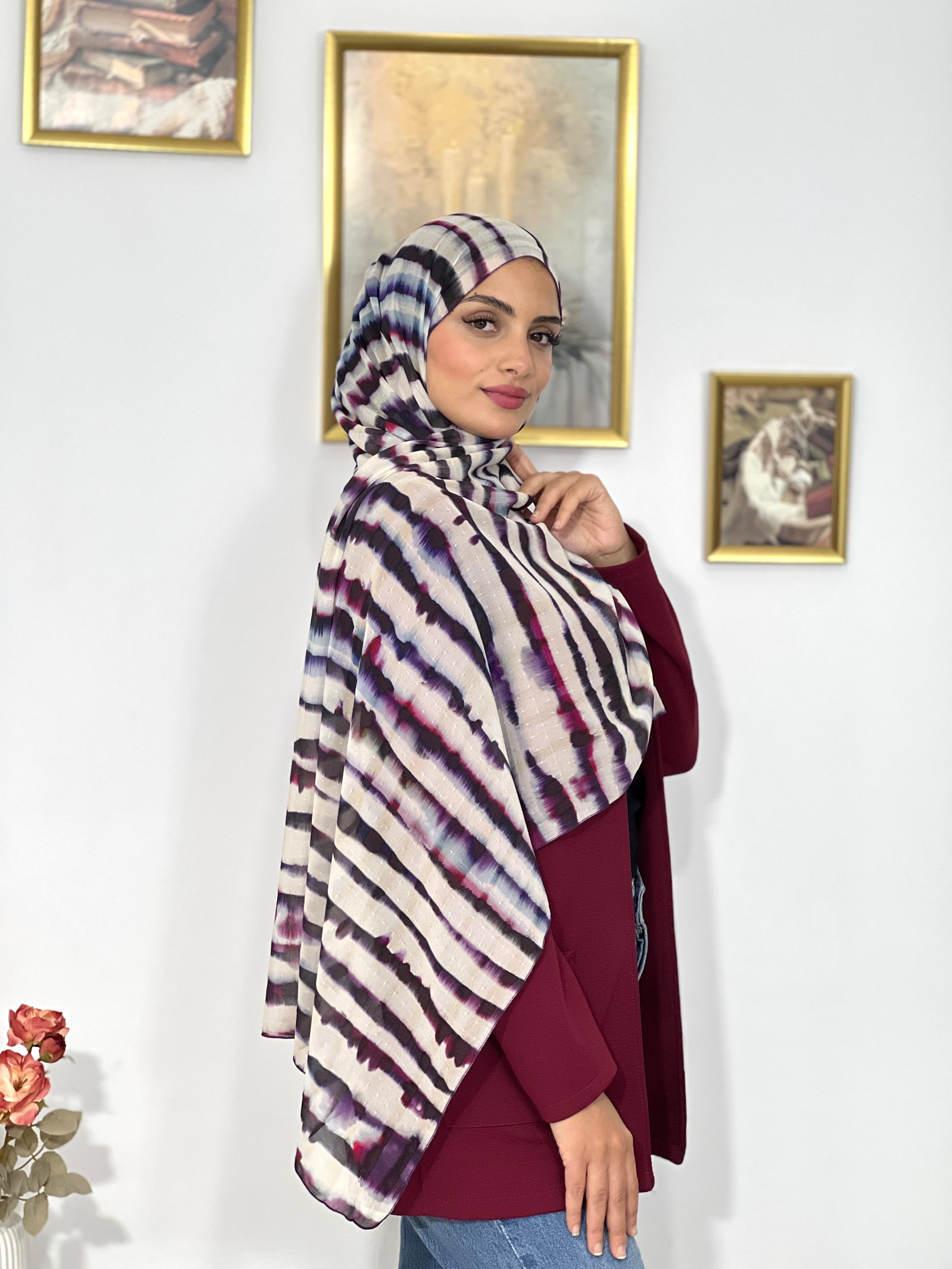 Allurina scarf - "Purple Zebra"