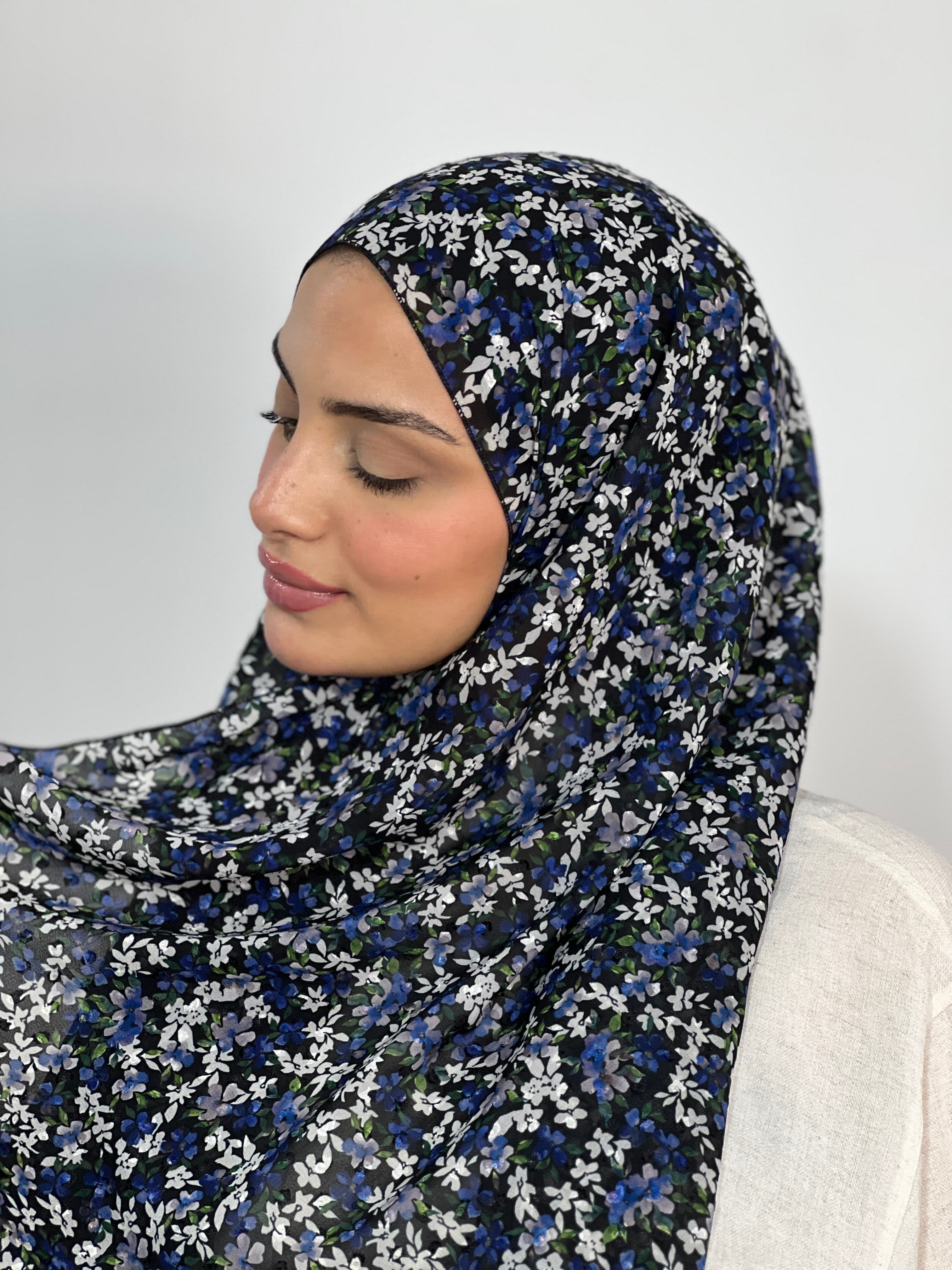 Allurina scarf - "Midnight Ditsy"
