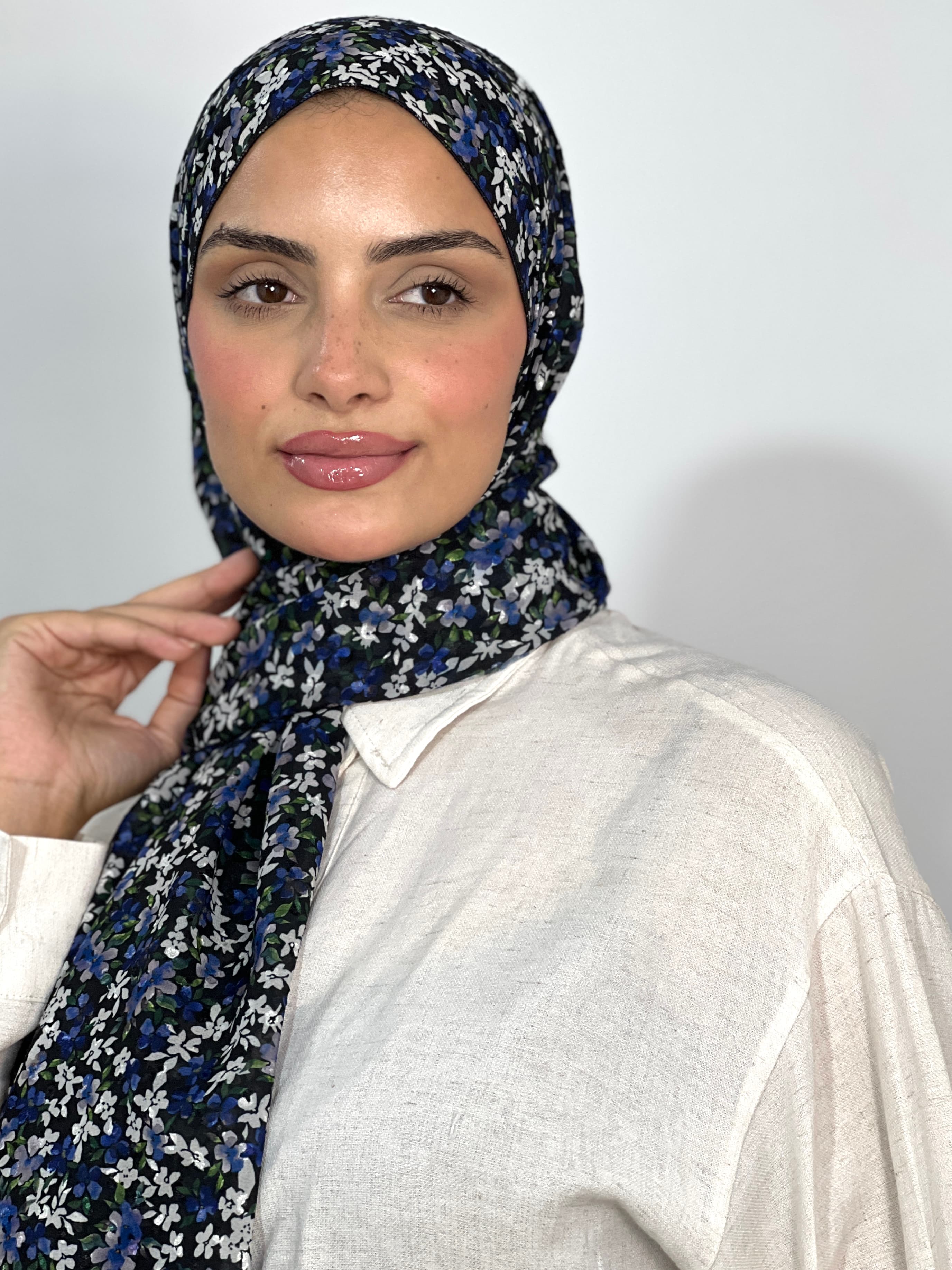 Allurina scarf - "Midnight Ditsy"