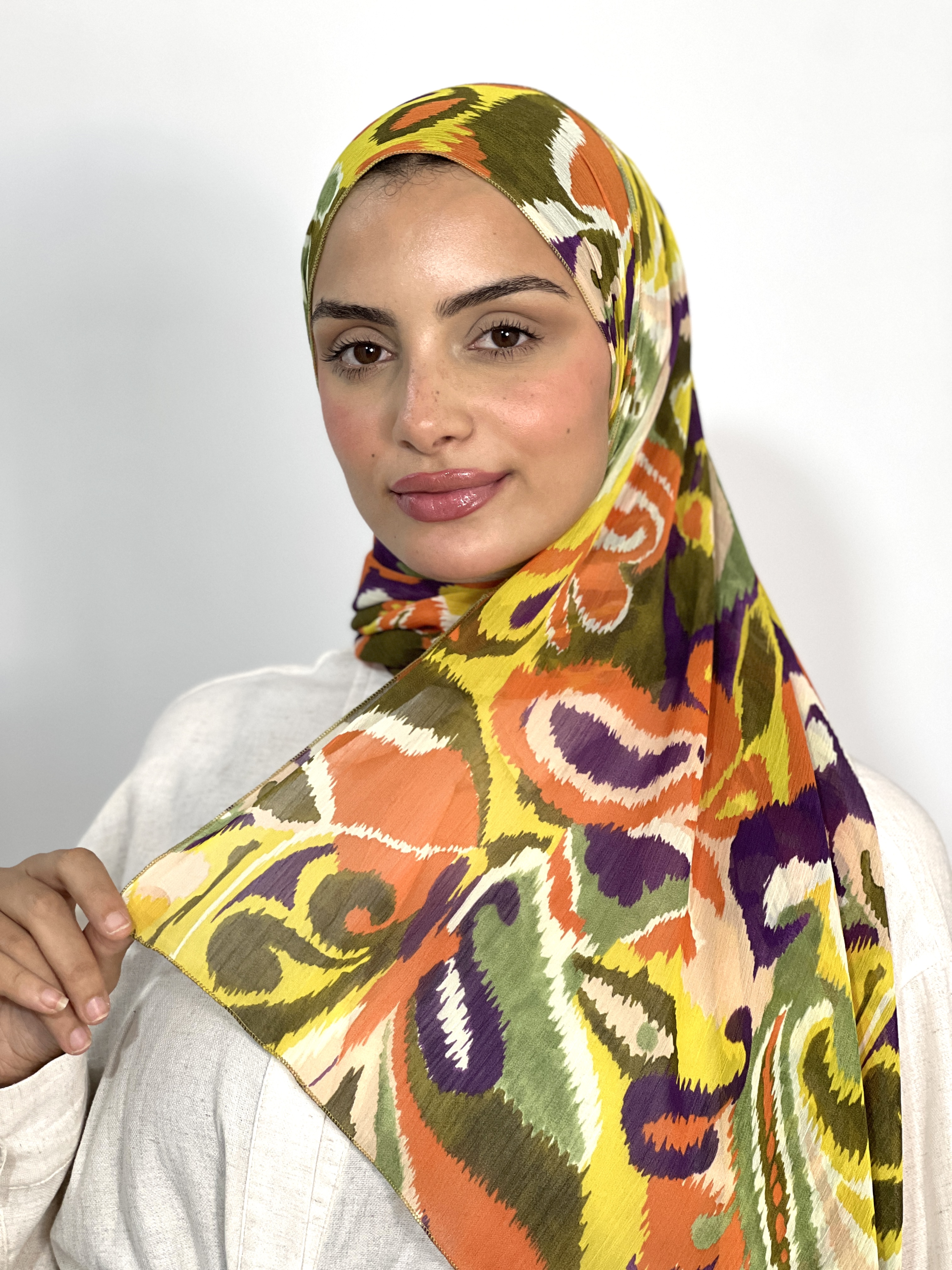 Allurina scarf - "Ikat Fiesta"