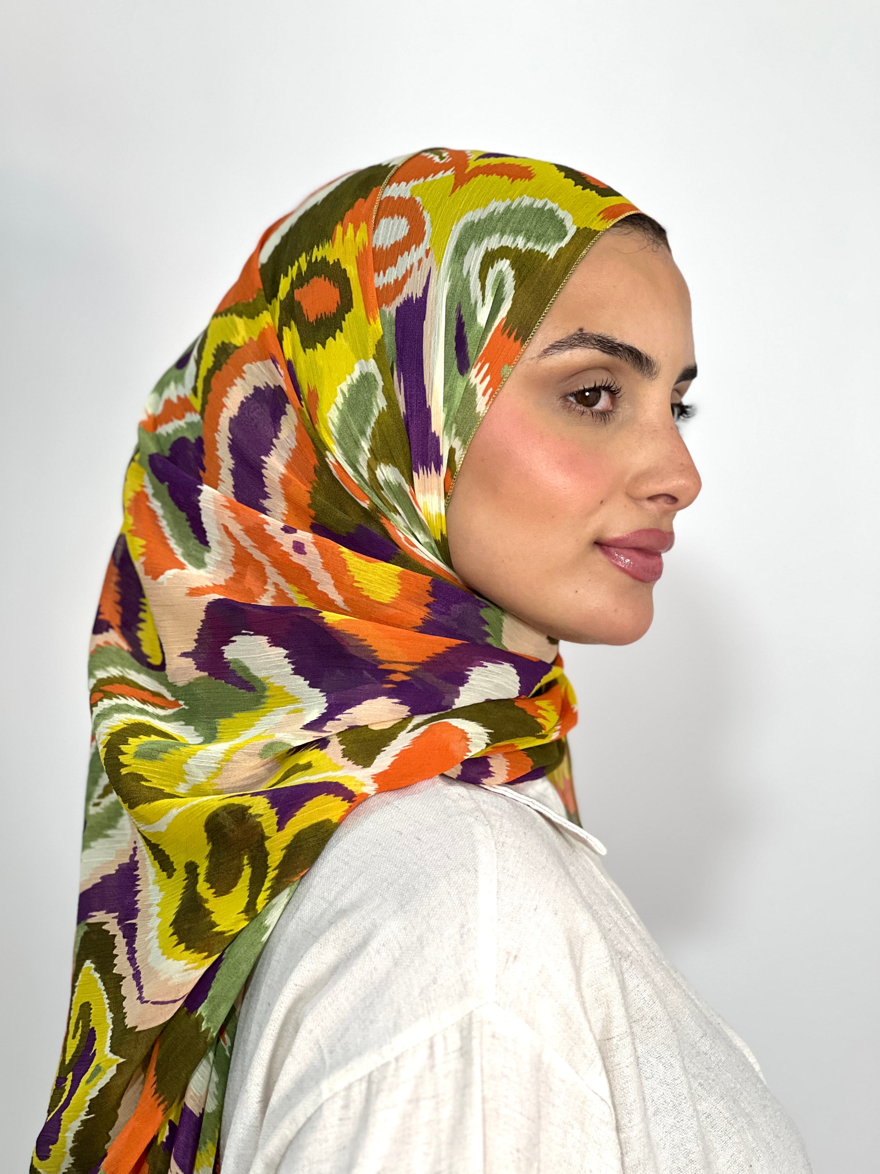 Allurina scarf - "Ikat Fiesta"