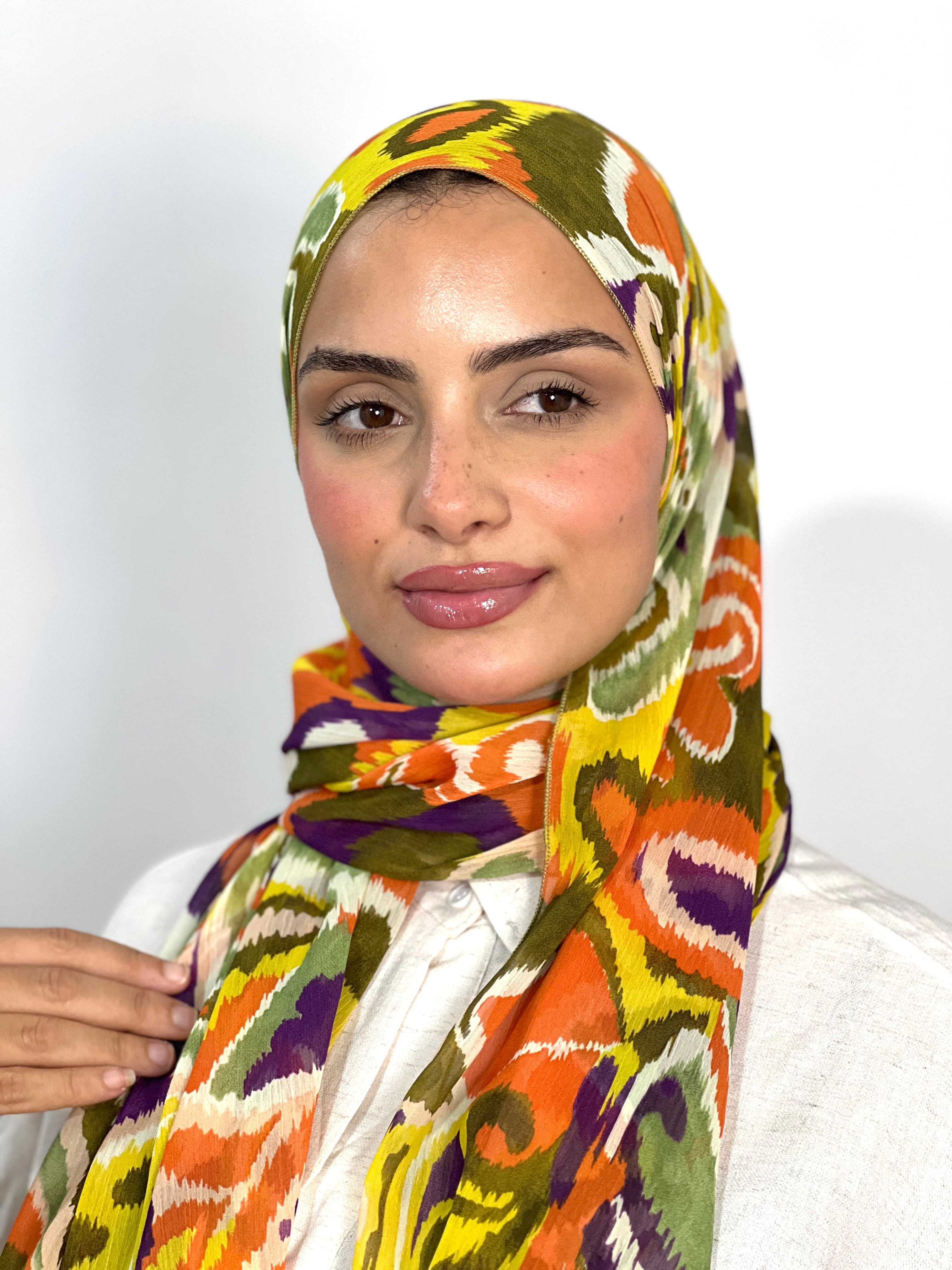 Allurina scarf - "Ikat Fiesta"