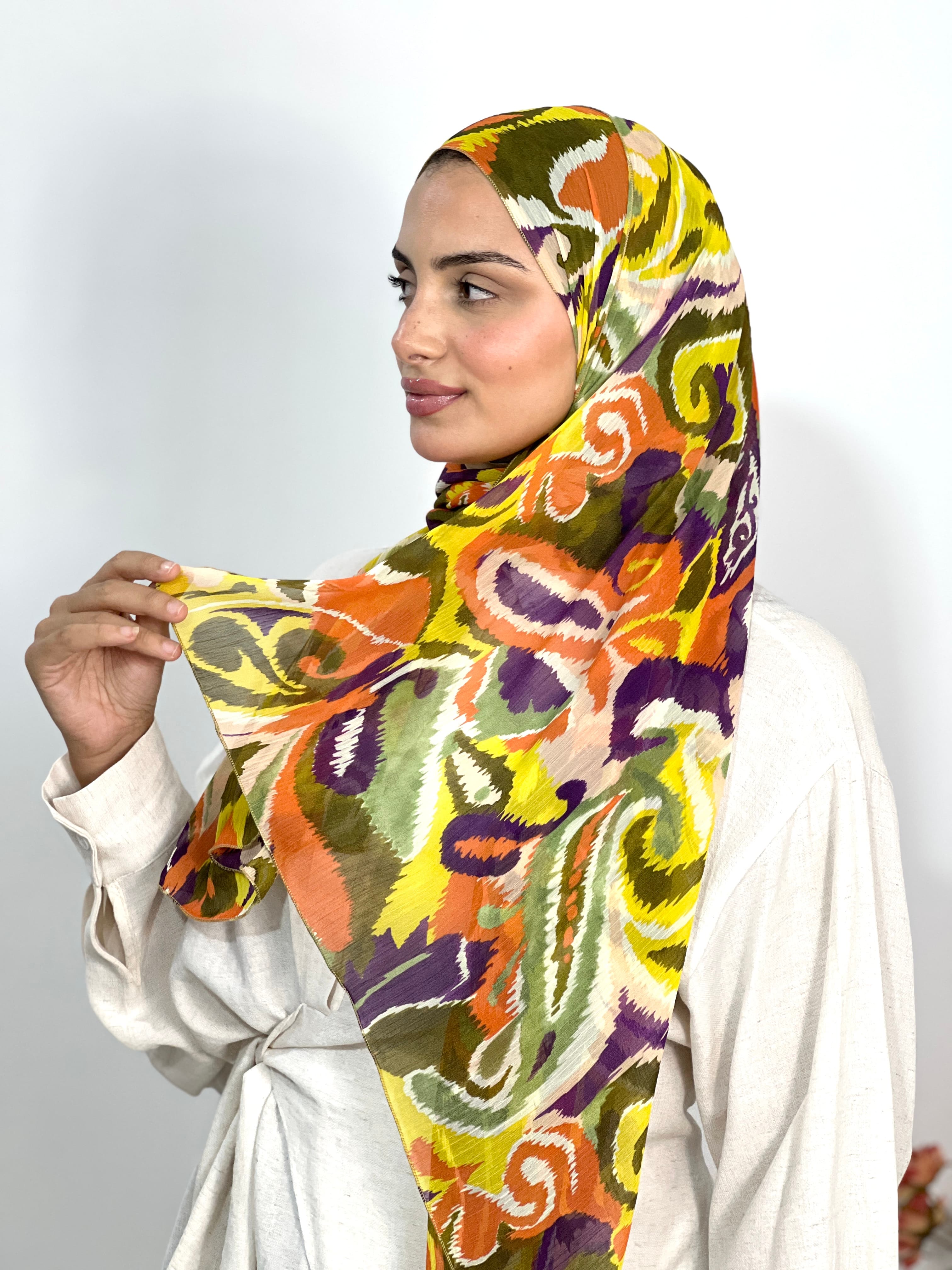 Allurina scarf - "Ikat Fiesta"