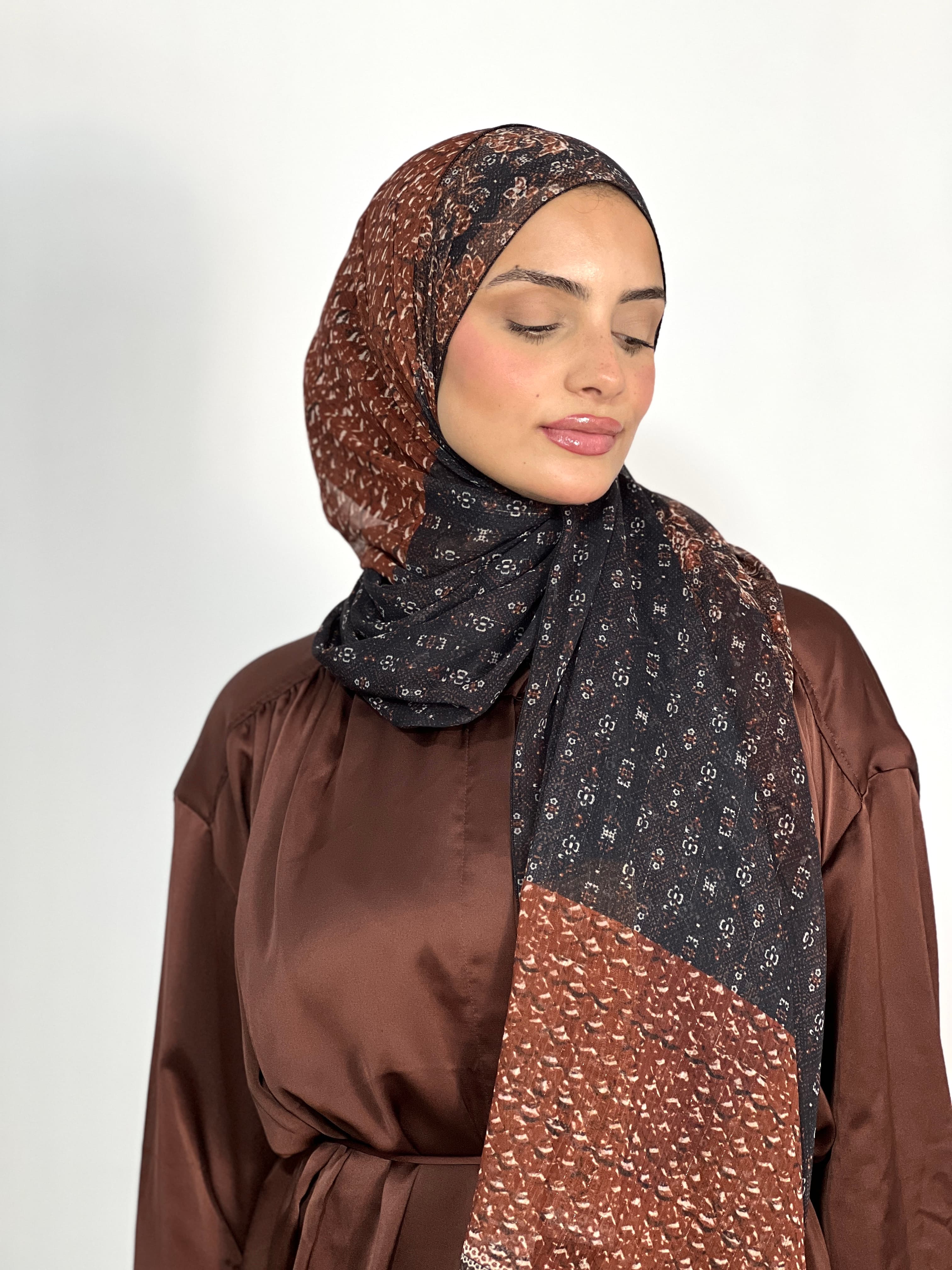 Allurina scarf - "Chocolate Noir"