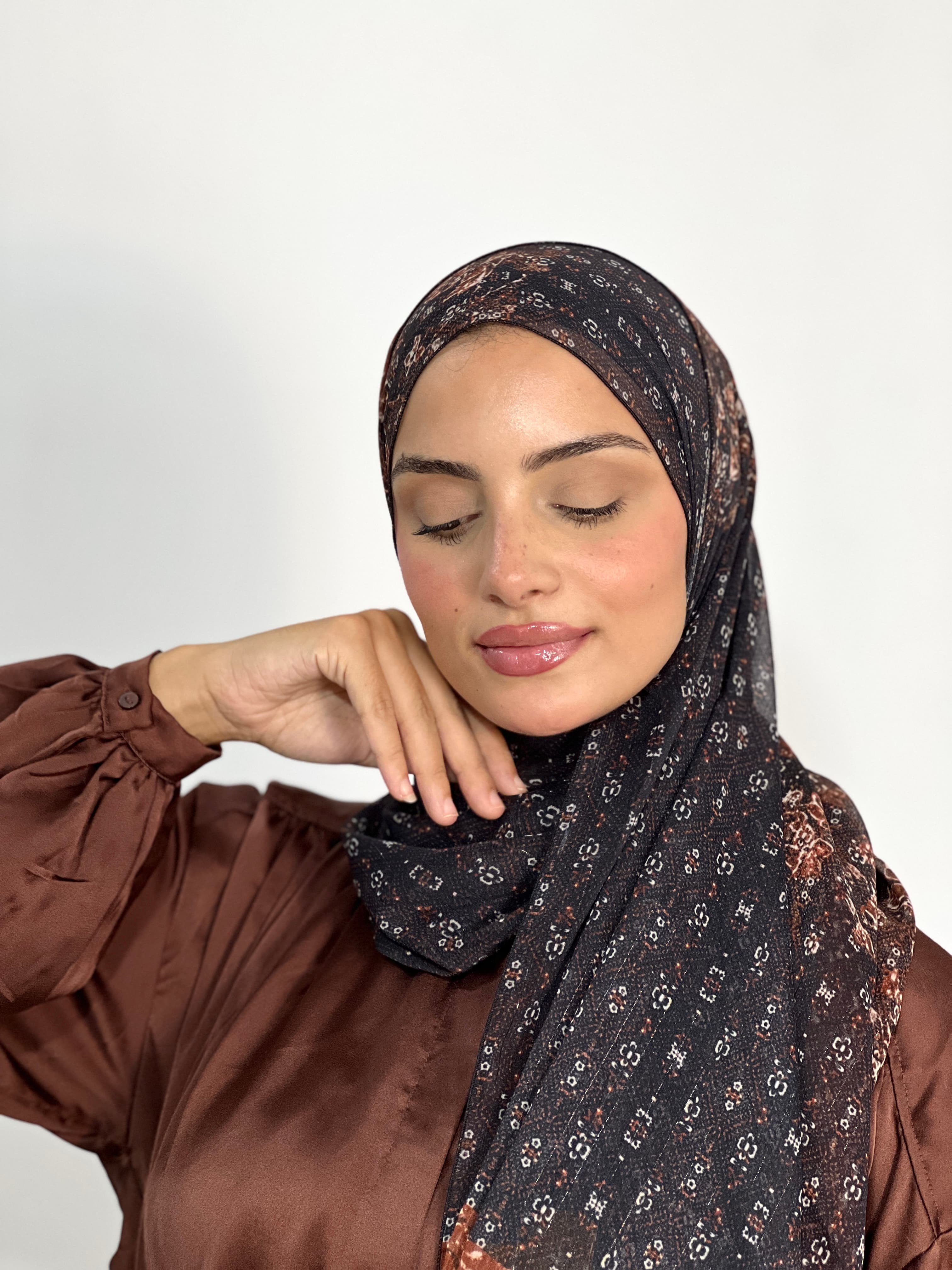 Allurina scarf - "Chocolate Noir"