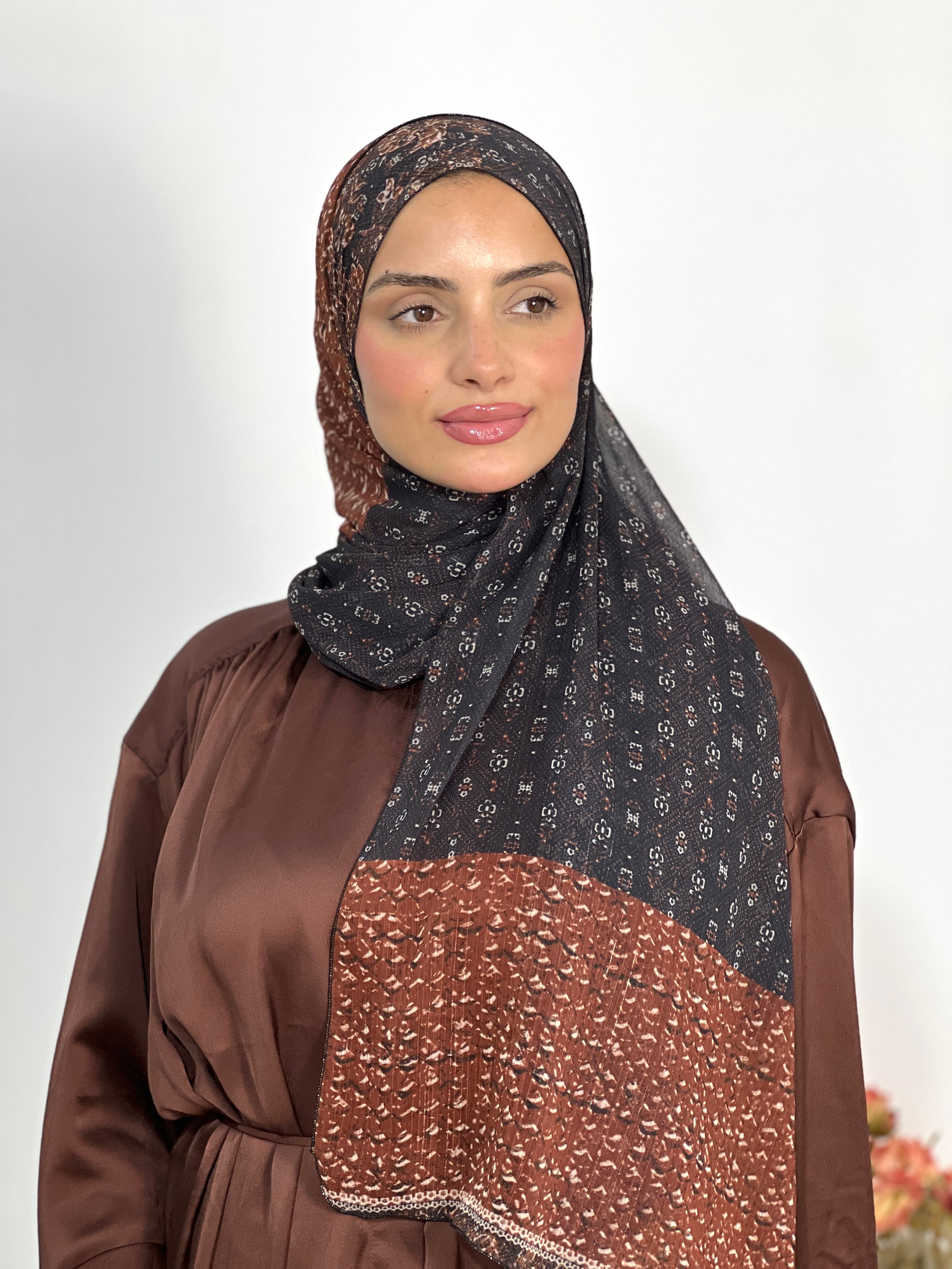 Allurina scarf - "Chocolate Noir"