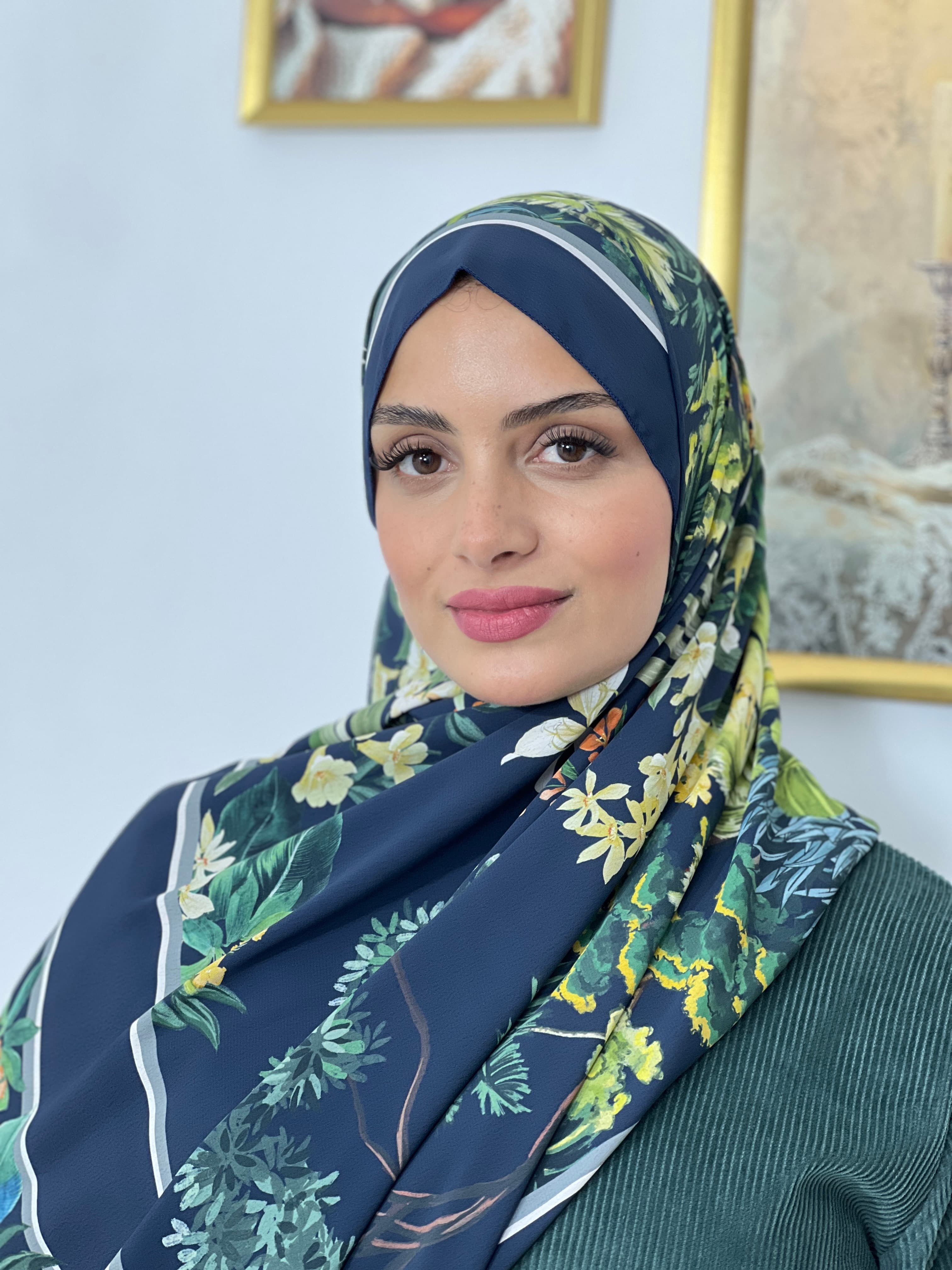 Allurina scarf - "Navy Tropical"
