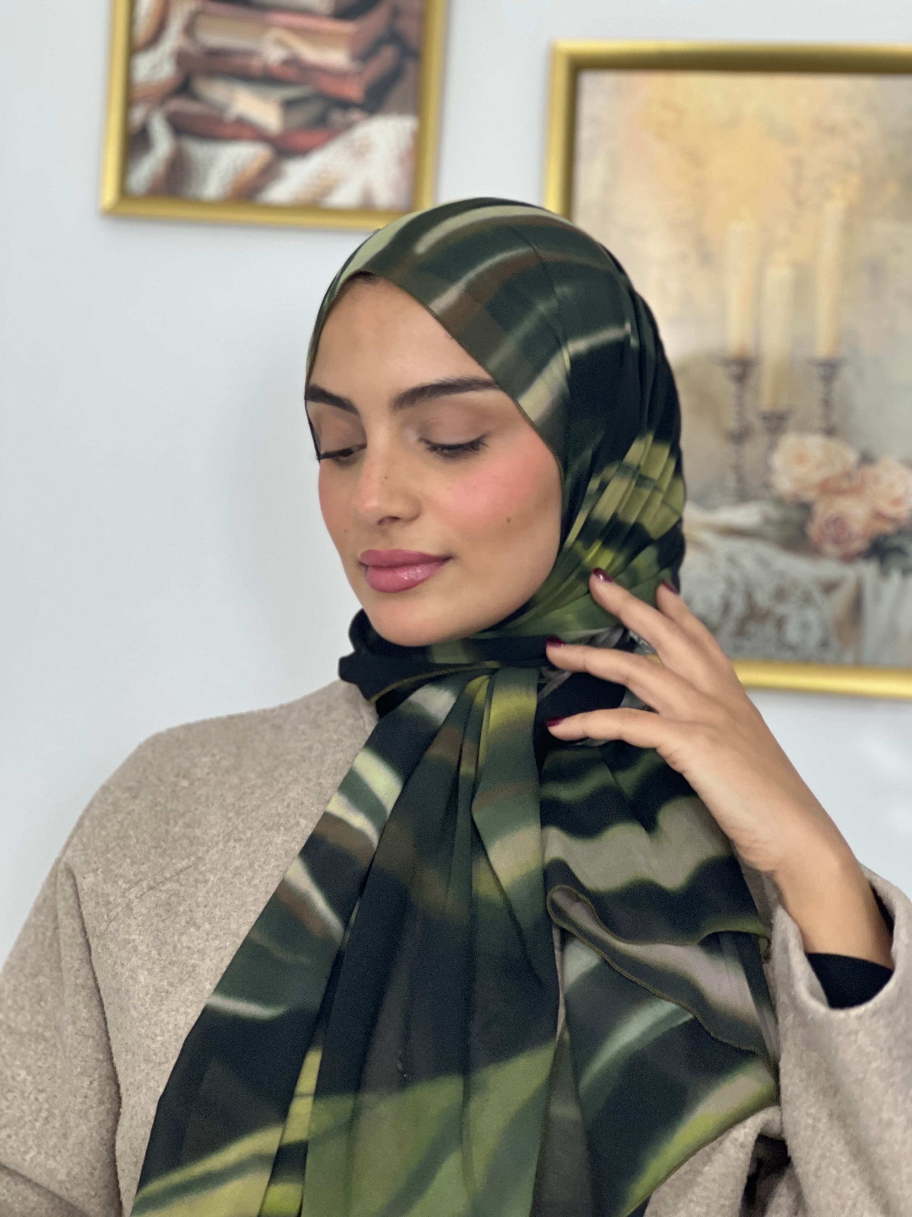 Allurina scarf - "Jungle Shadow"