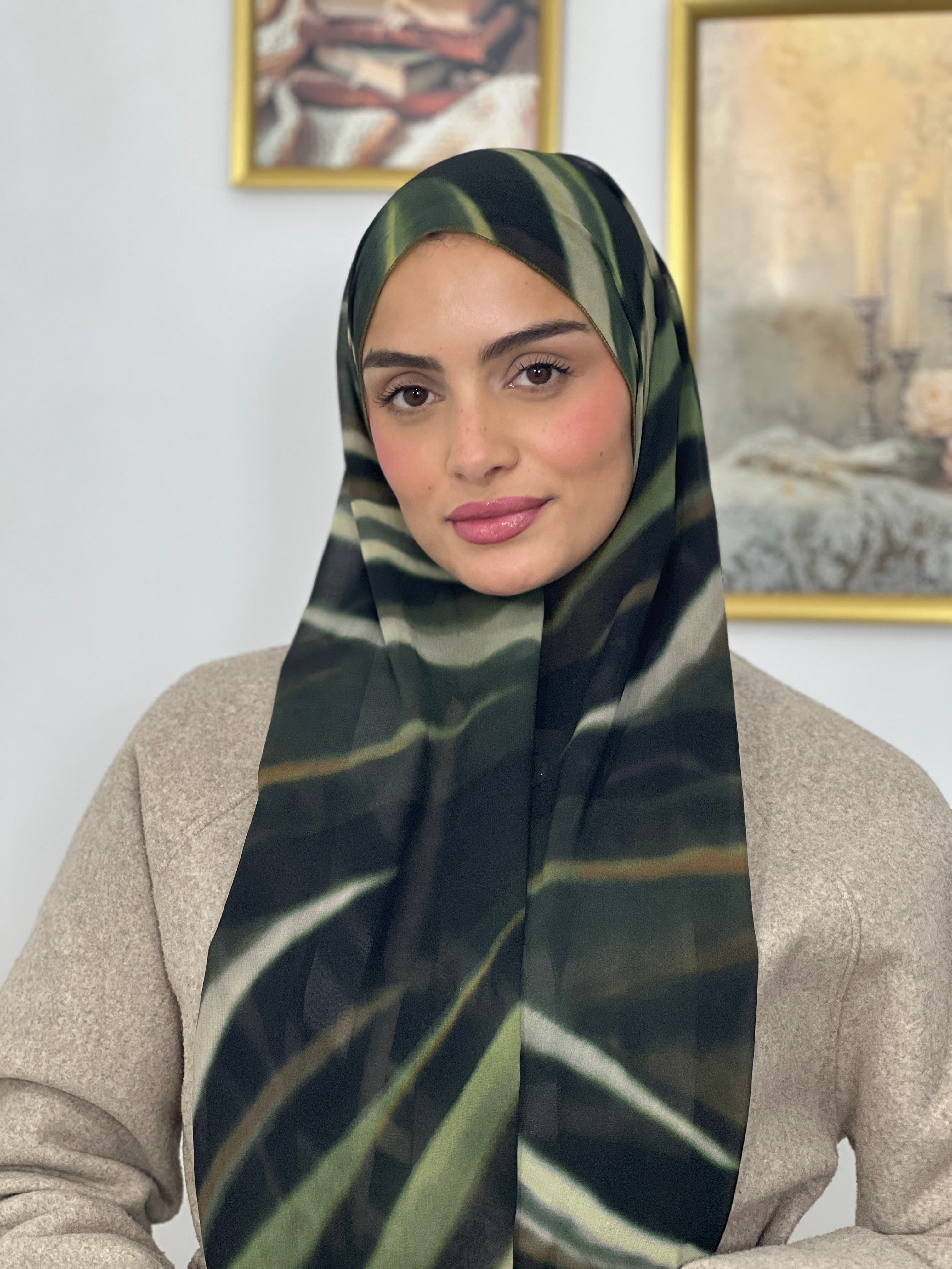 Allurina scarf - "Jungle Shadow"