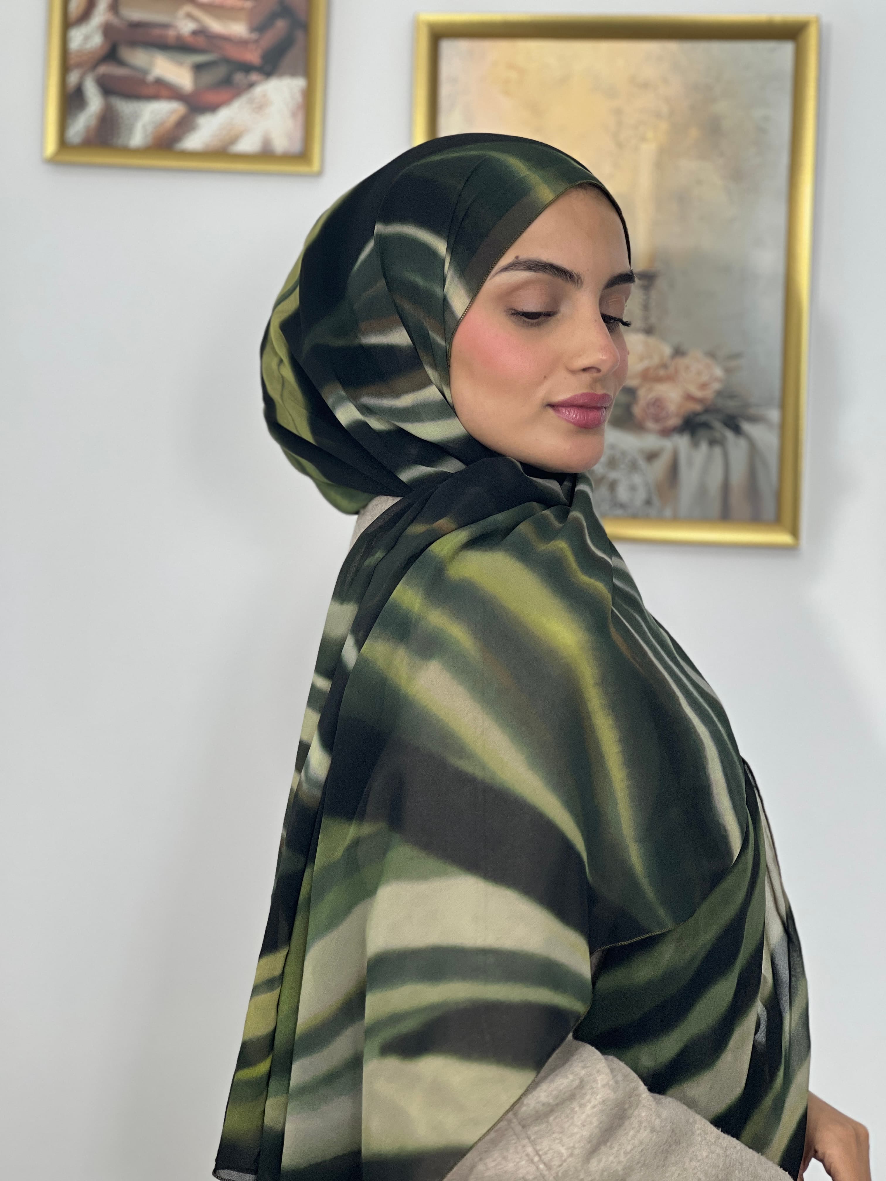 Allurina scarf - "Jungle Shadow"
