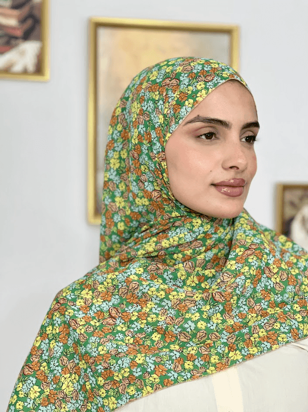 Allurina scarf - "Green Ditsy"