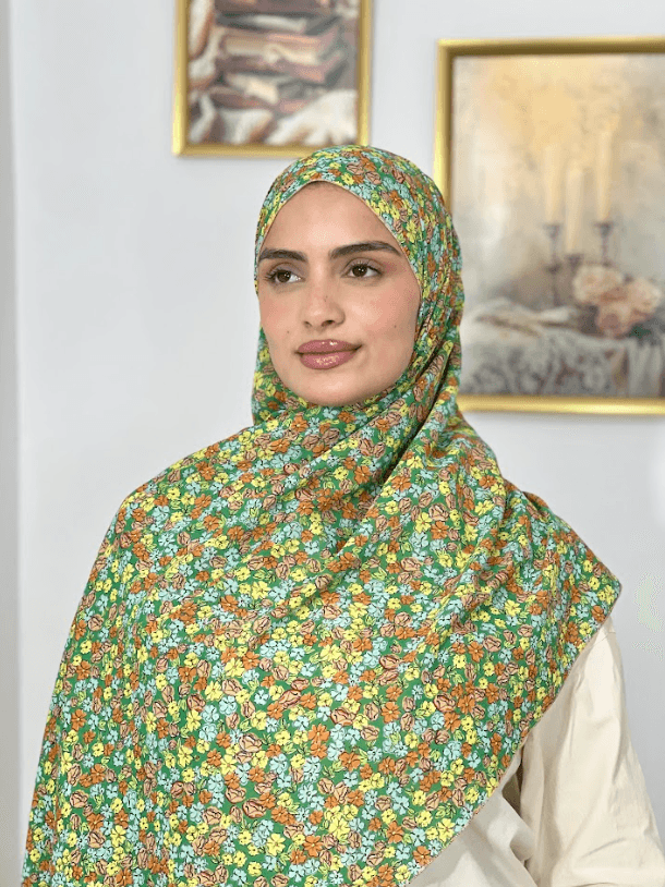 Allurina scarf - "Green Ditsy"